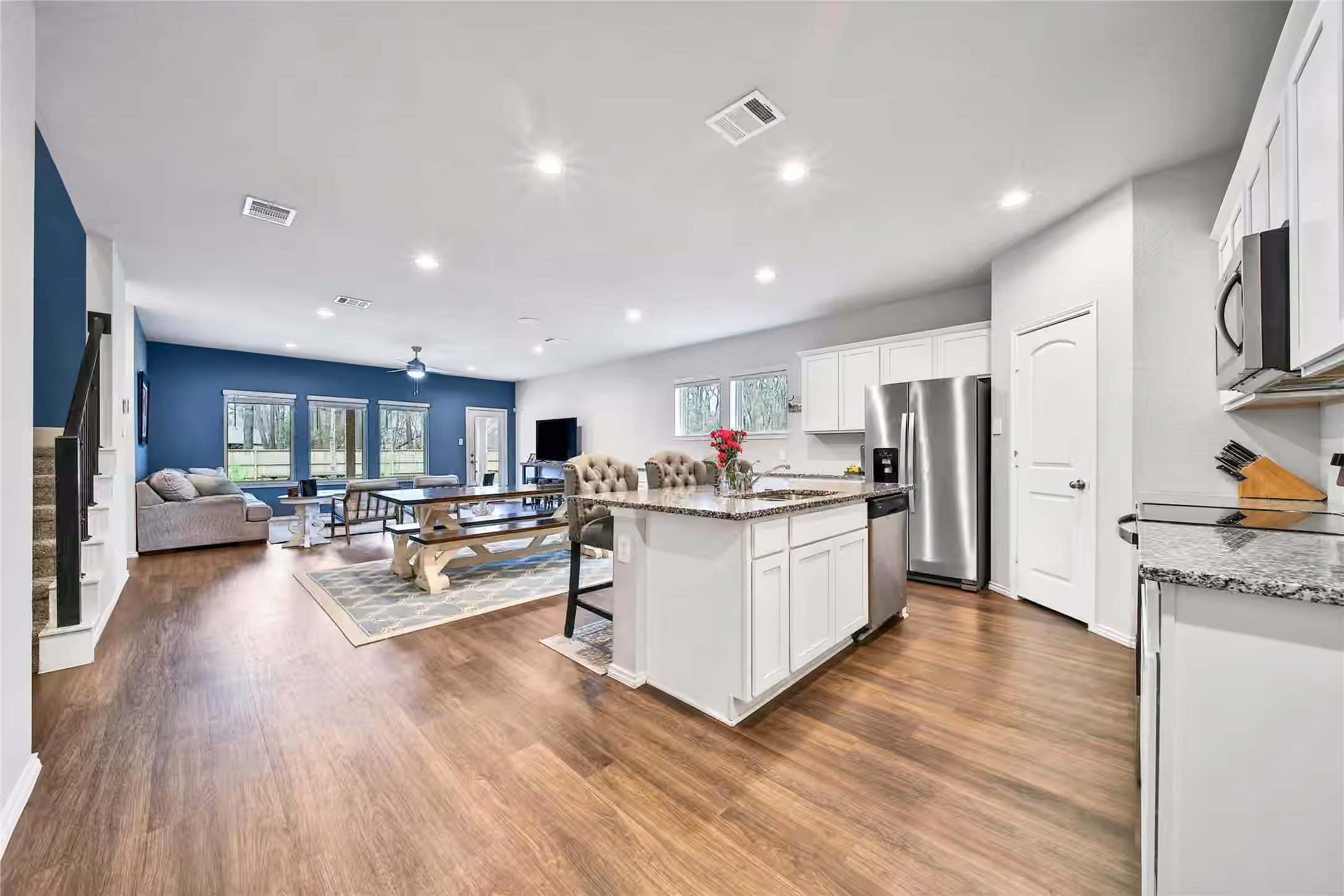 Photo 4 of 2818 Roman Forest Boulevard, New Caney, TX