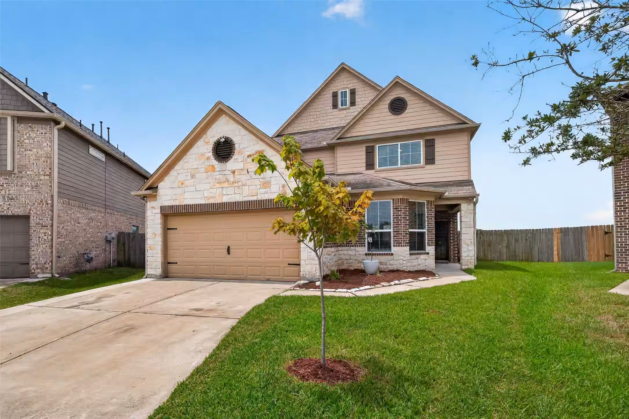 Photo 5 of 10619 Blithe Oak Court, Tomball, TX