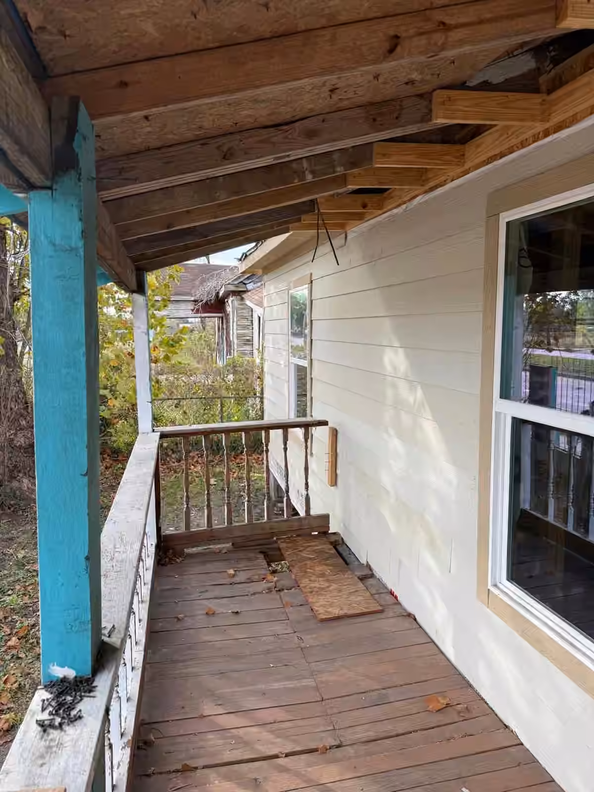 Photo 2 of 5113 Hirsch Road, Houston, TX