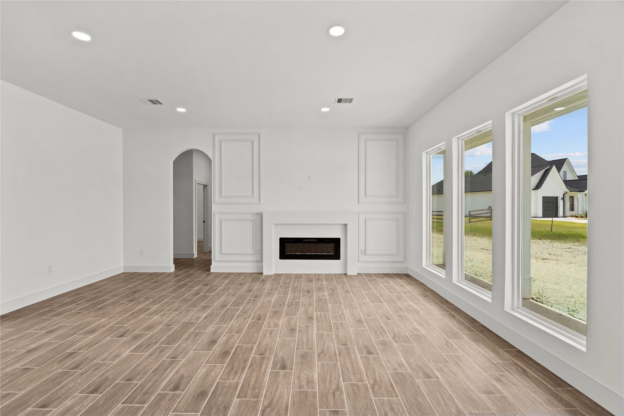 Photo 6 of 1863 Jones Drive, Alvin, TX
