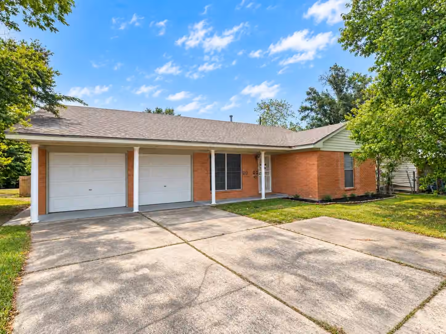Photo of 10807 Safeguard Street, Houston, TX