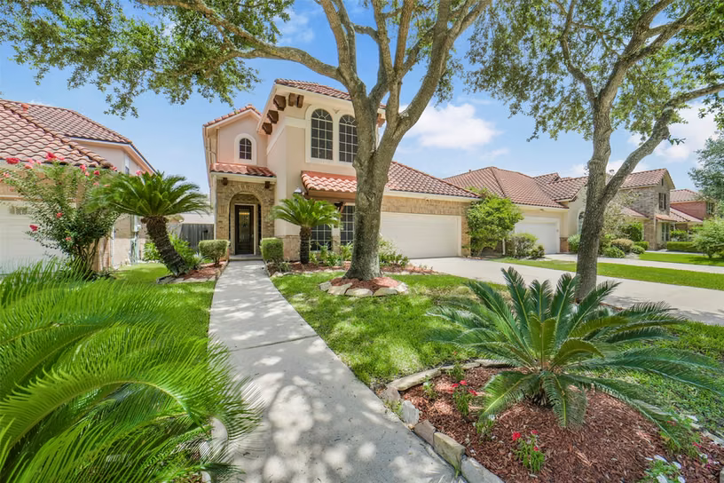 Photo of 82 Cherry Hills Drive, Jersey Village, TX