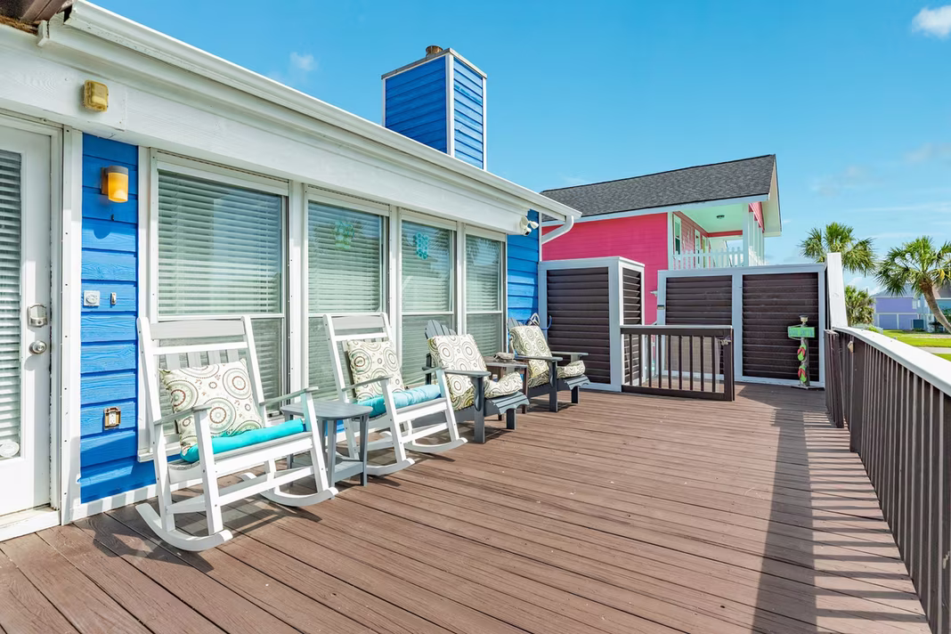 Photo 6 of 13711 Pirates Beach Boulevard, Galveston, TX