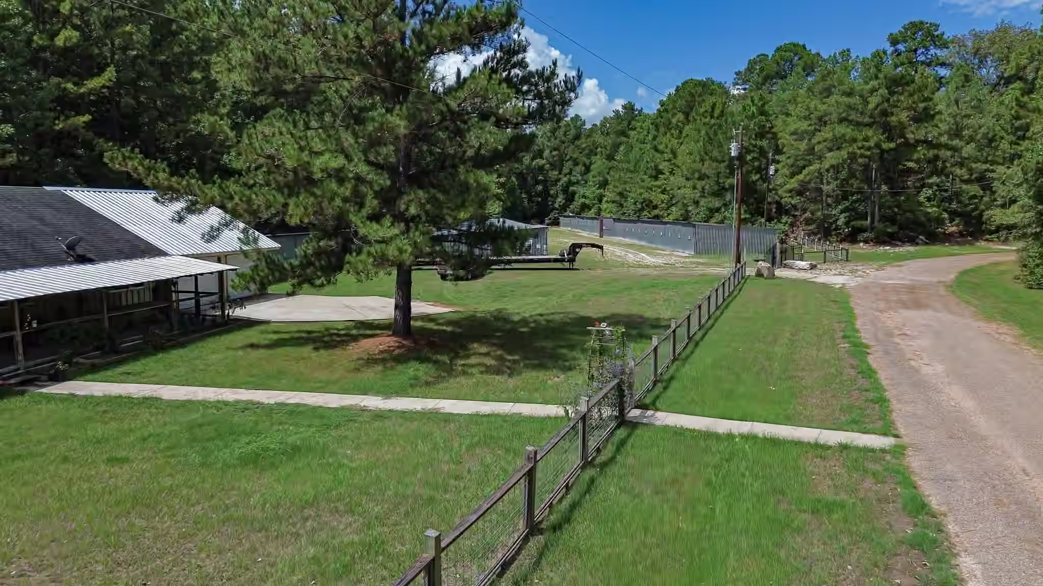 Photo 5 of 51 Creek Bend Drive, Huntsville, TX