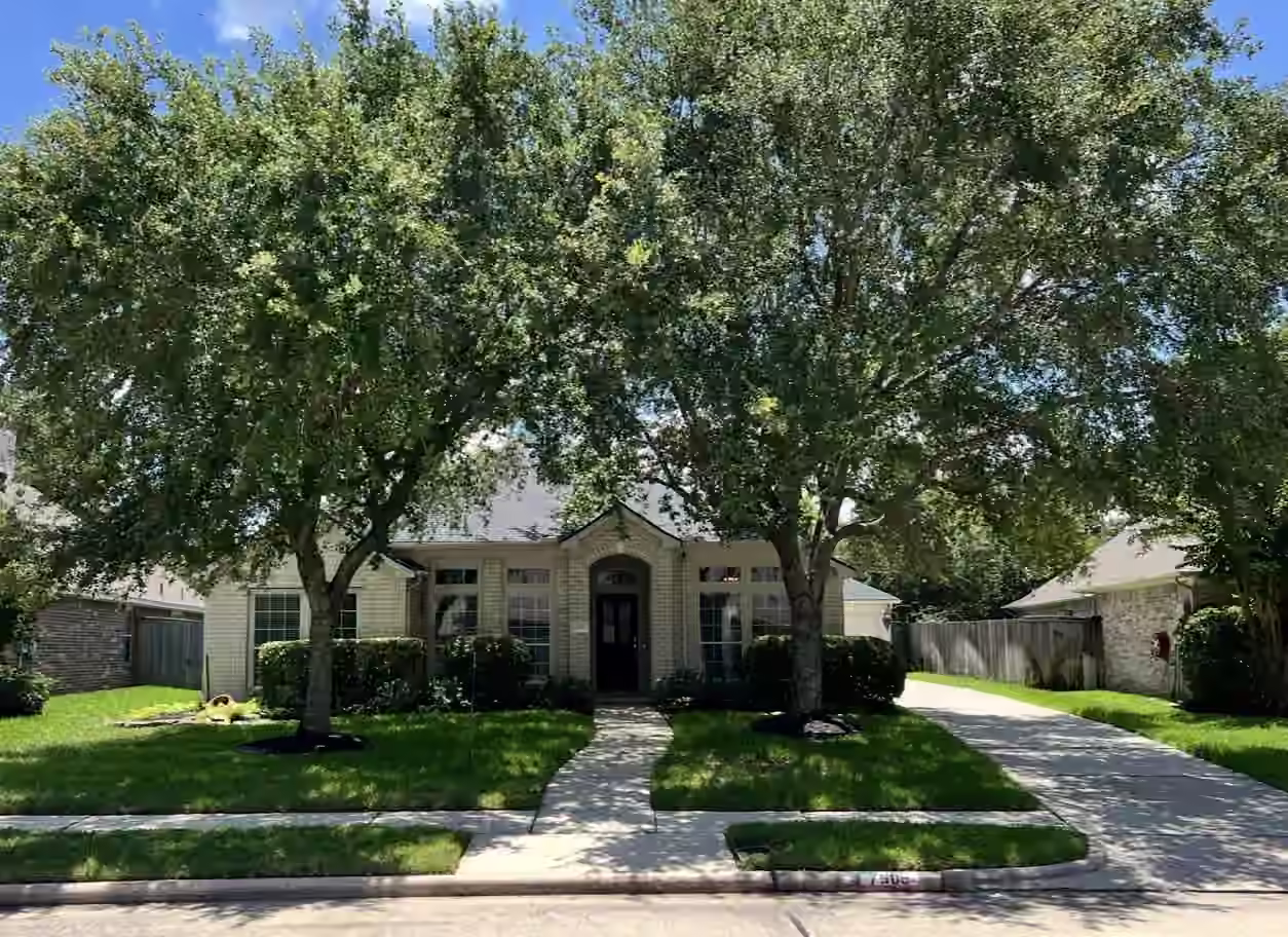 Photo 2 of 7506 Opal Hill Lane, Humble, TX