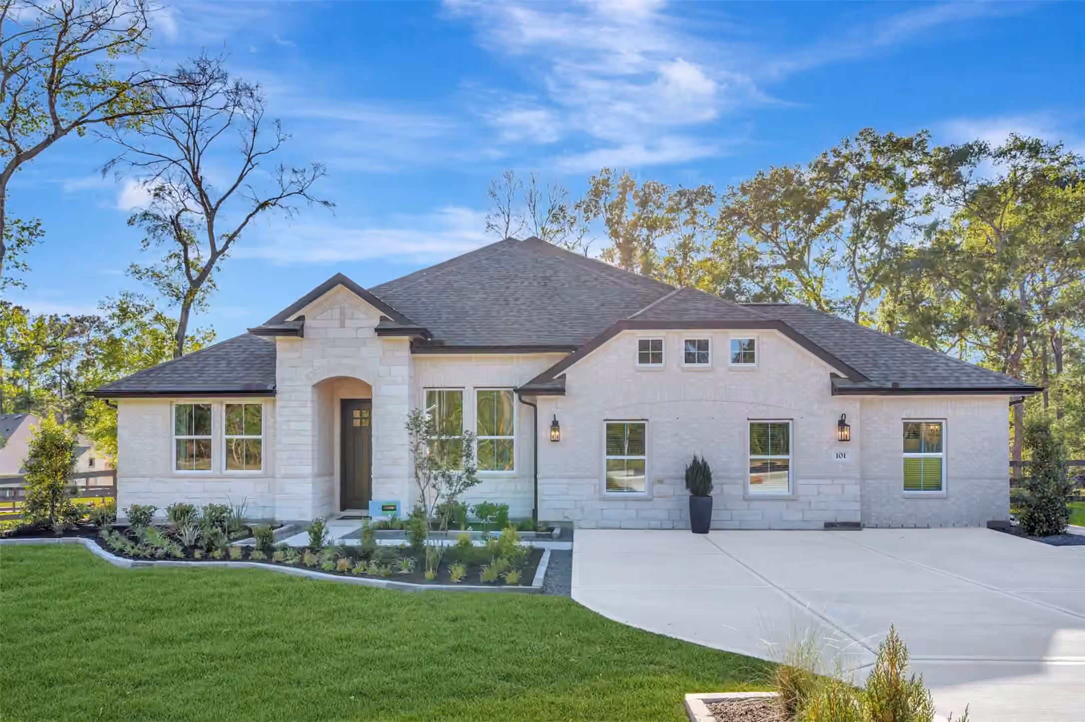Photo of 5005 Bluebell Way, Waller, TX 77484