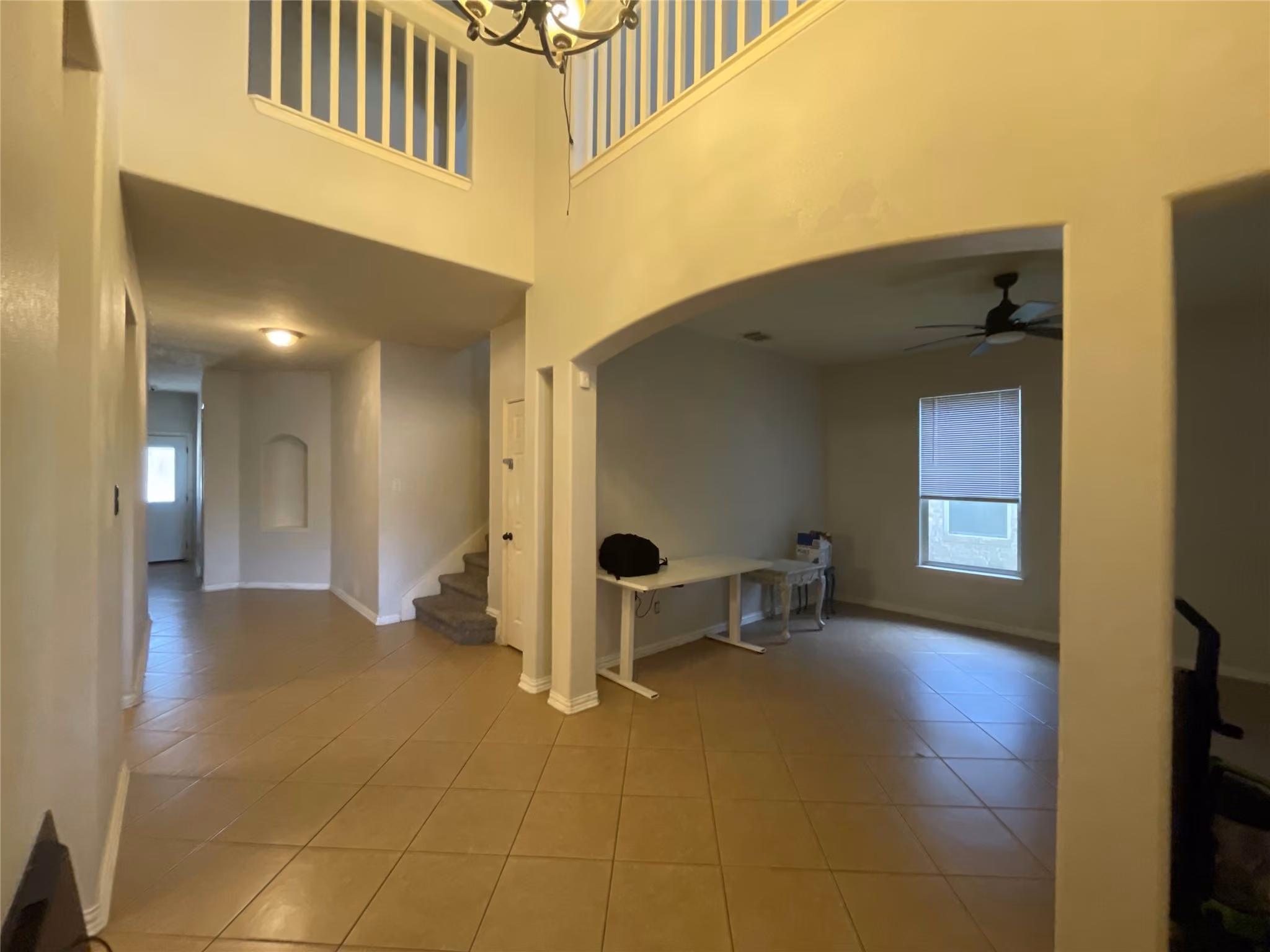Photo 3 of 7910 Pelican Lane, Baytown, TX