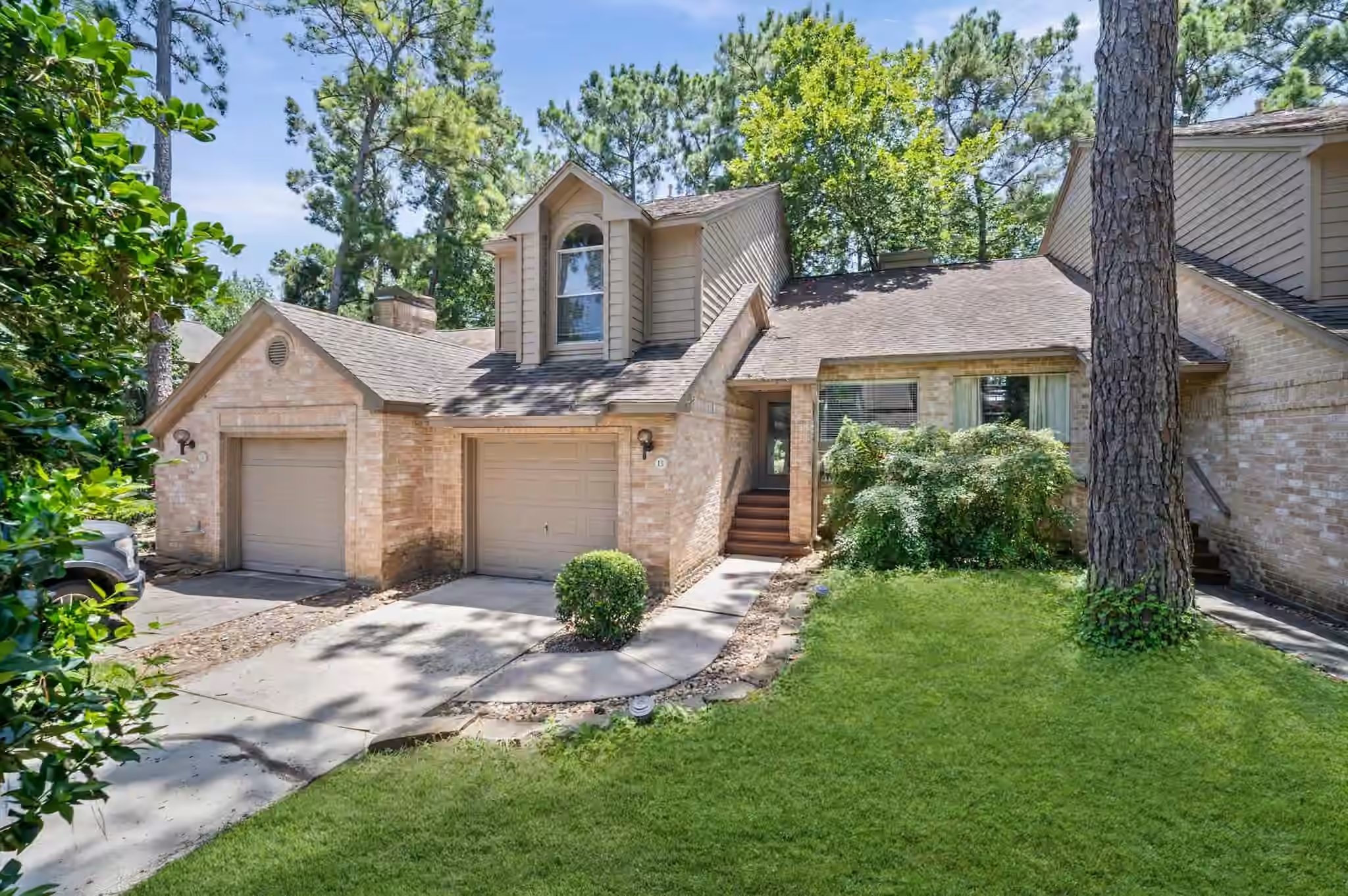 Photo 3 of 13 Lakeridge Drive, Spring, TX