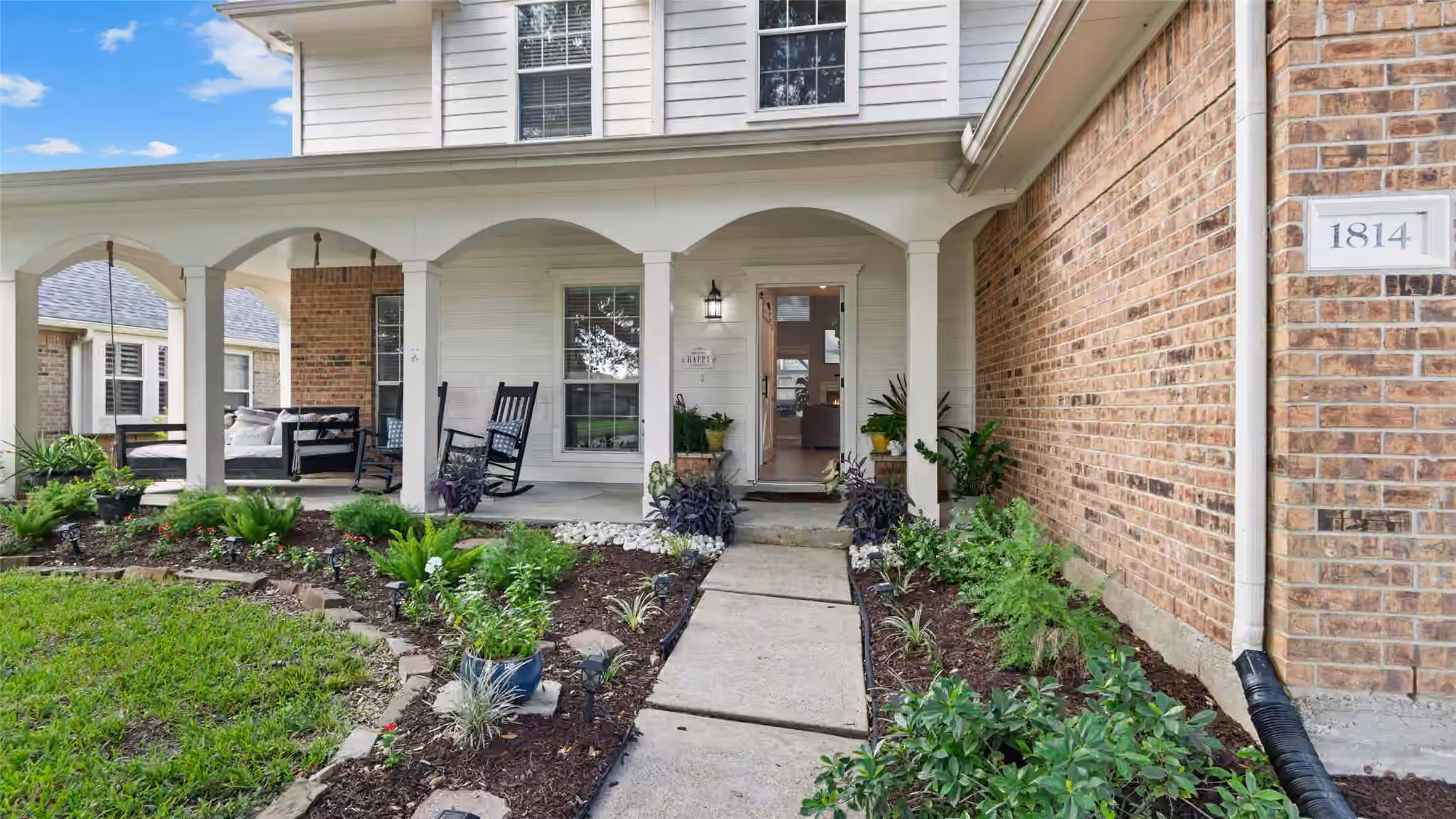 Photo of 1814 Barretts Glen Drive, Pearland, TX 77581