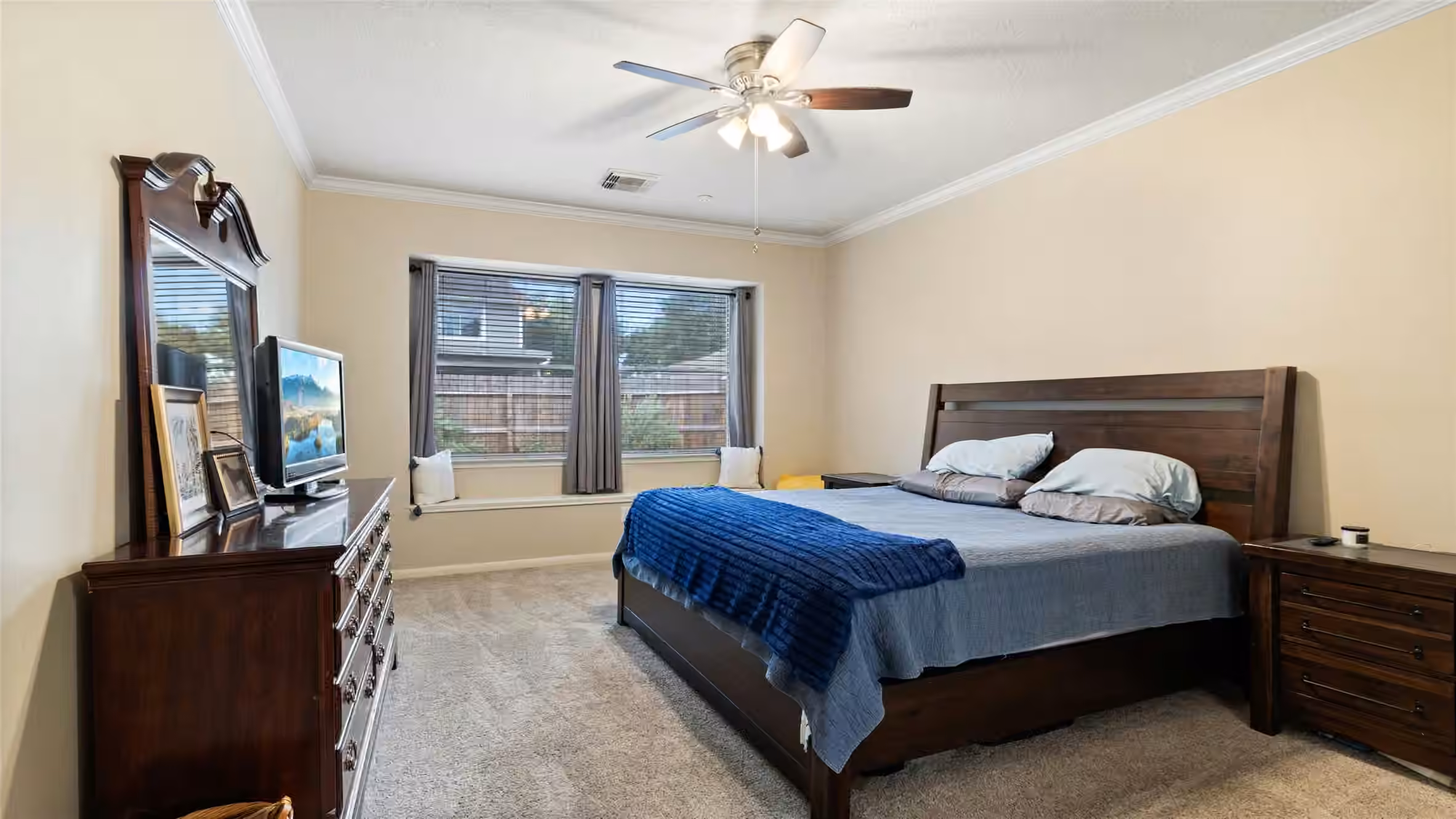 Photo 5 of 1814 Barretts Glen Drive, Pearland, TX