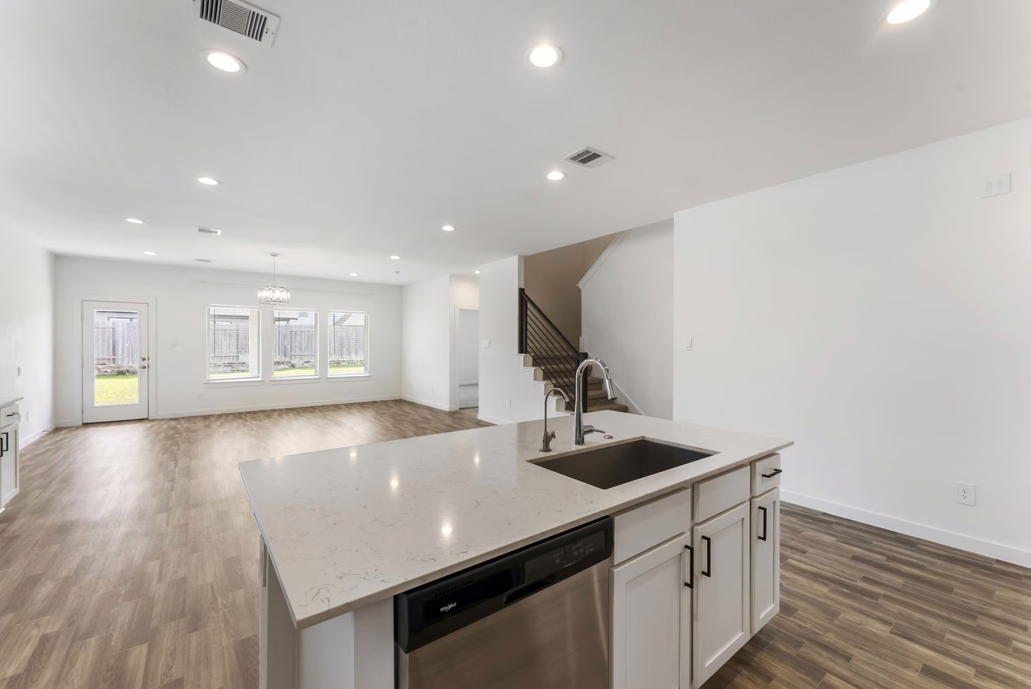 Photo 4 of 14215 Black Canyon Lane, Conroe, TX