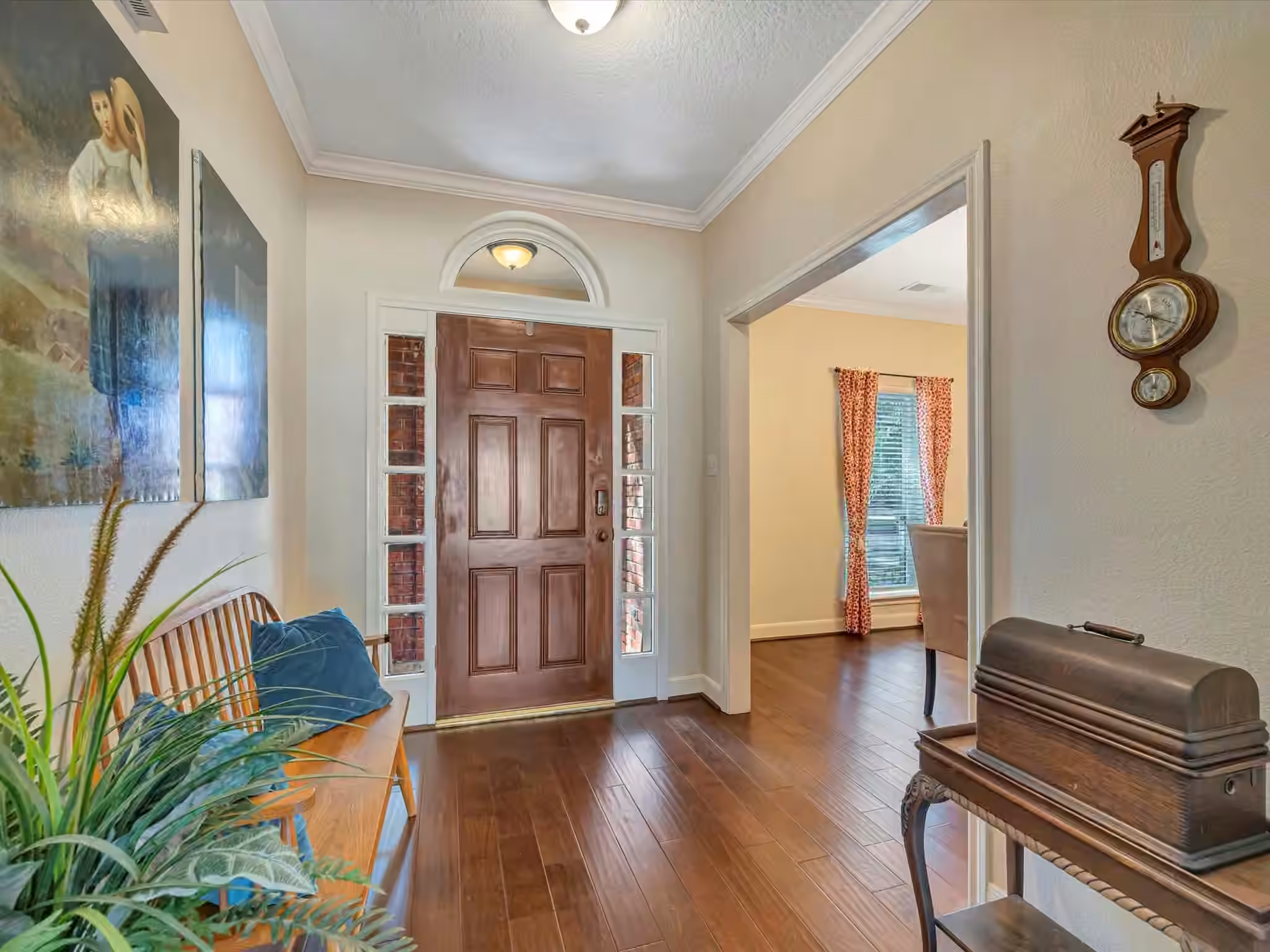 Photo 3 of 714 Crestwood Drive, El Lago, TX