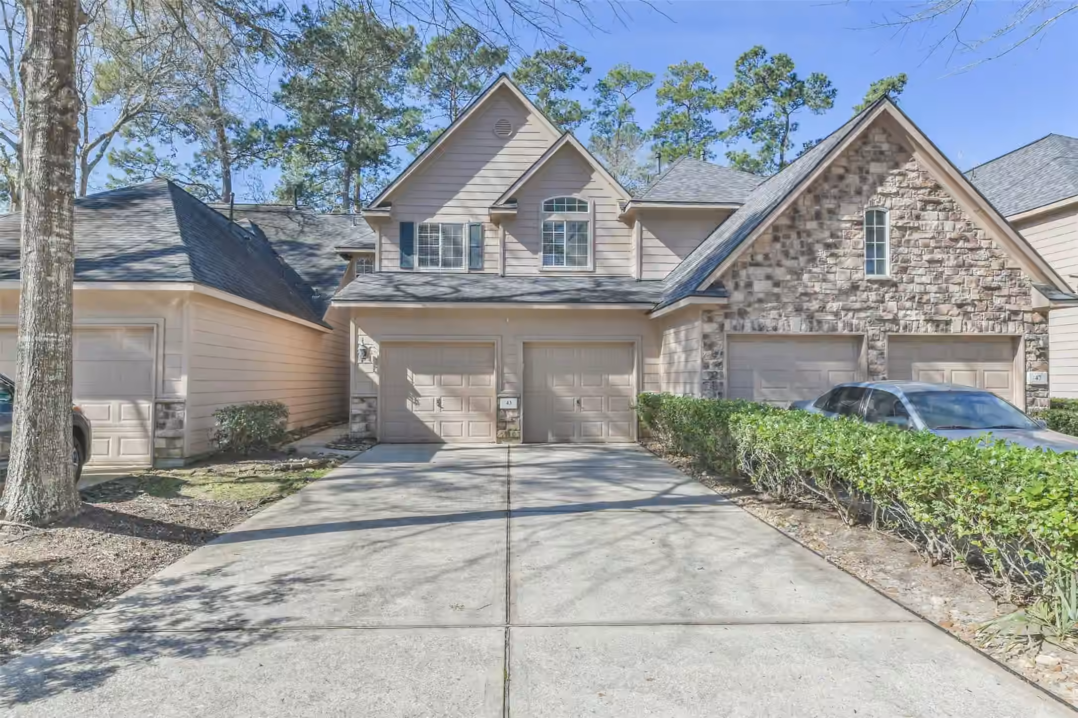 Photo of 43 Alderon Woods Place, The Woodlands, TX 77382