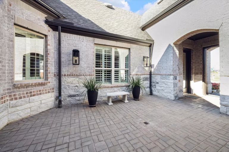 Photo 4 of 7702 Ashy Sunflower Lane, Katy, TX