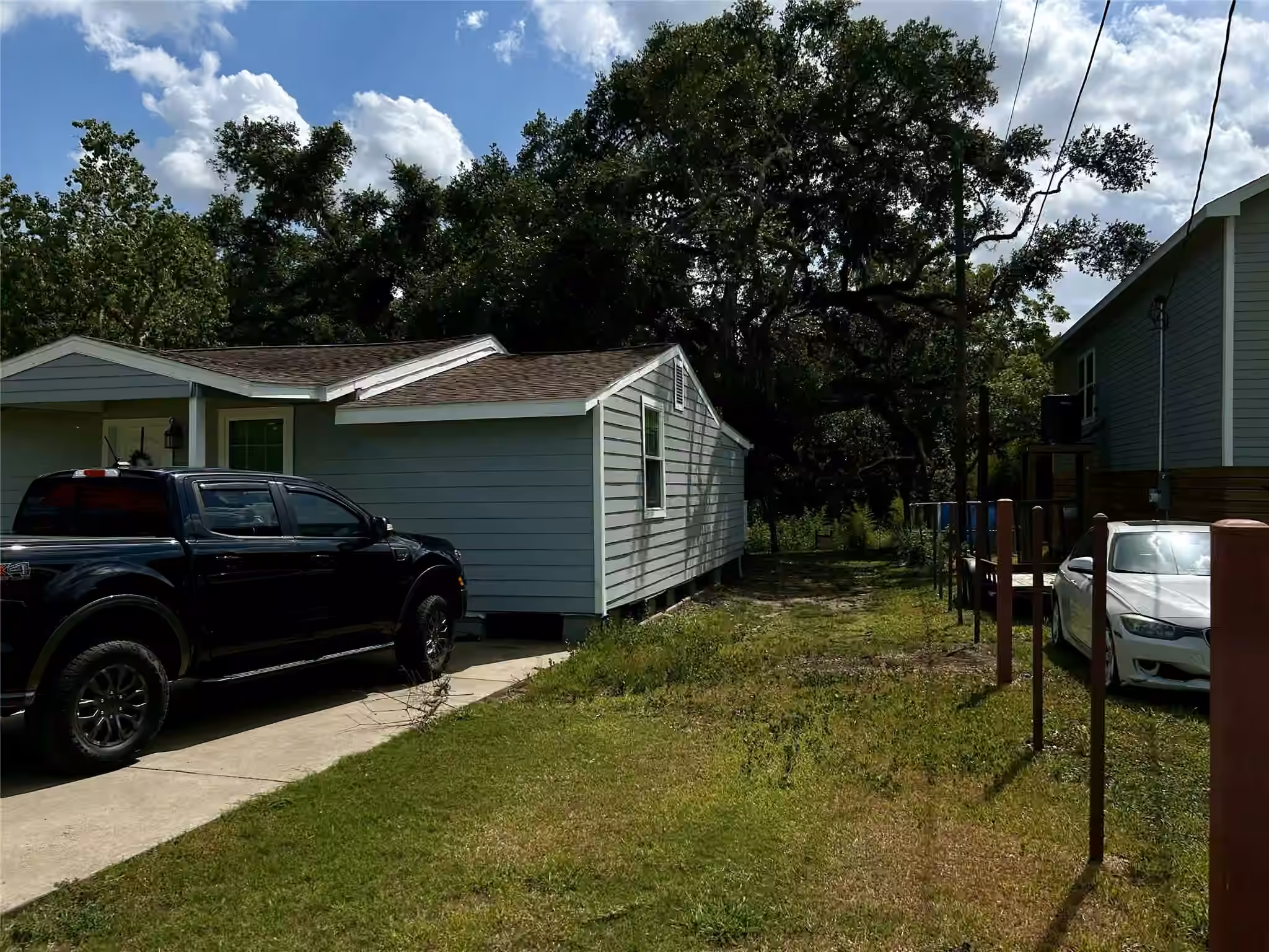 Photo 3 of 1420 Papendorf Lane, West Columbia, TX