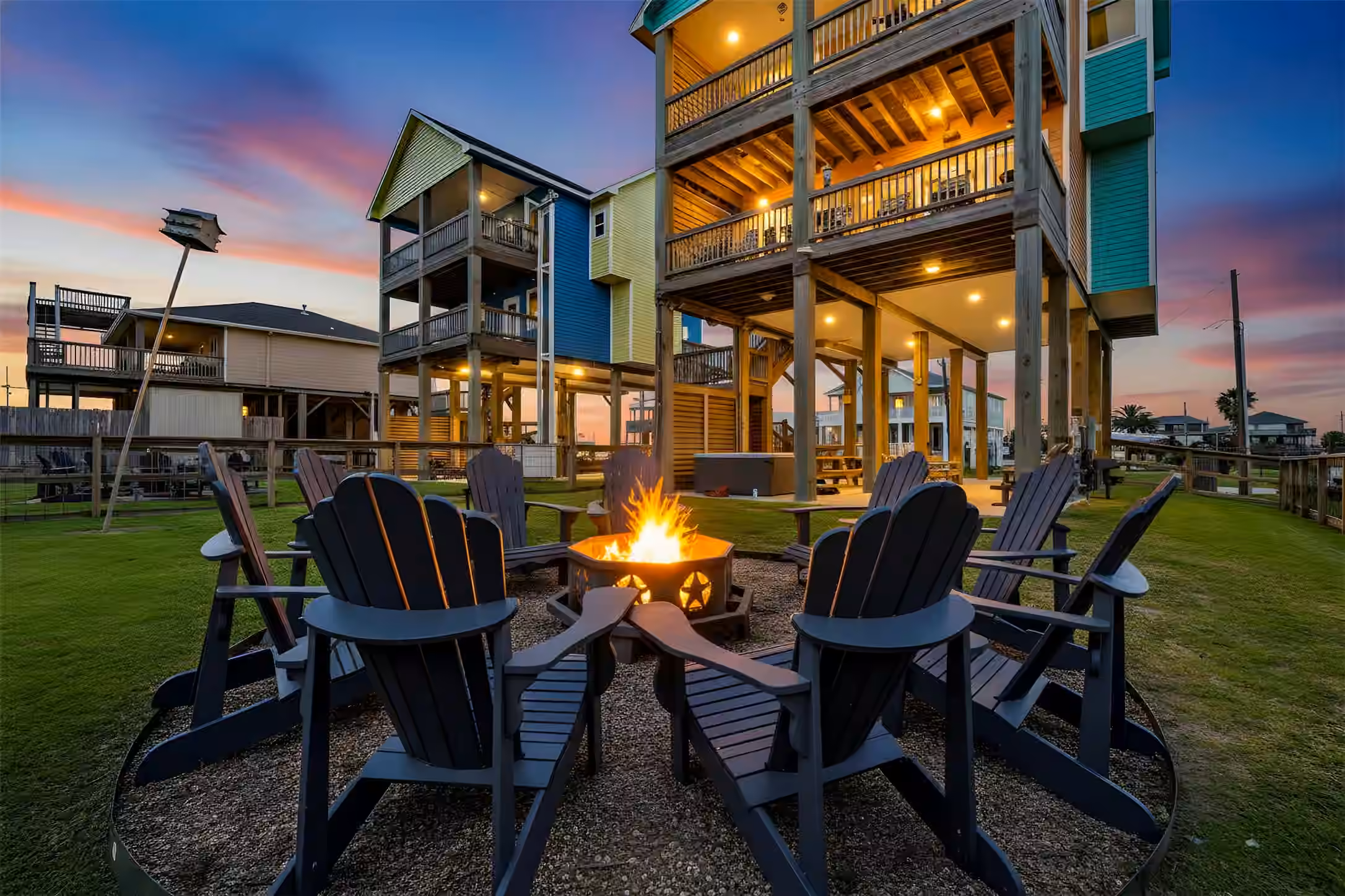 Photo of 1998 Avenue G, Crystal Beach, TX 77650