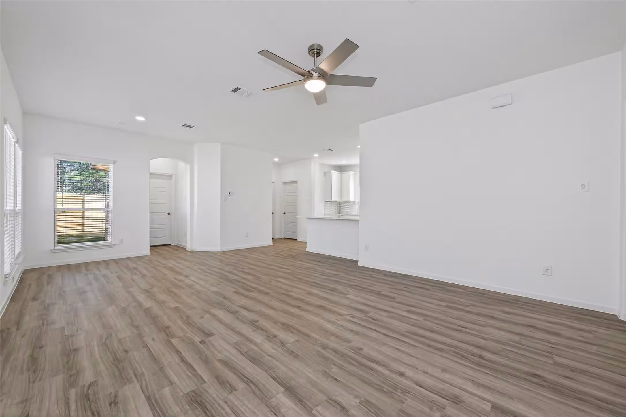 Photo 7 of 13314 Prado Ridge Lane, Iowa Colony, TX