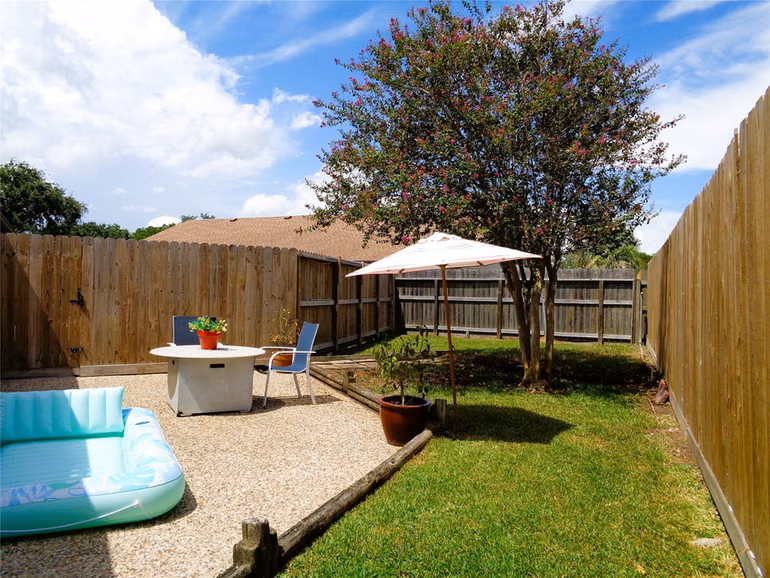 Photo 6 of 2502 20th Street N, Texas City, TX