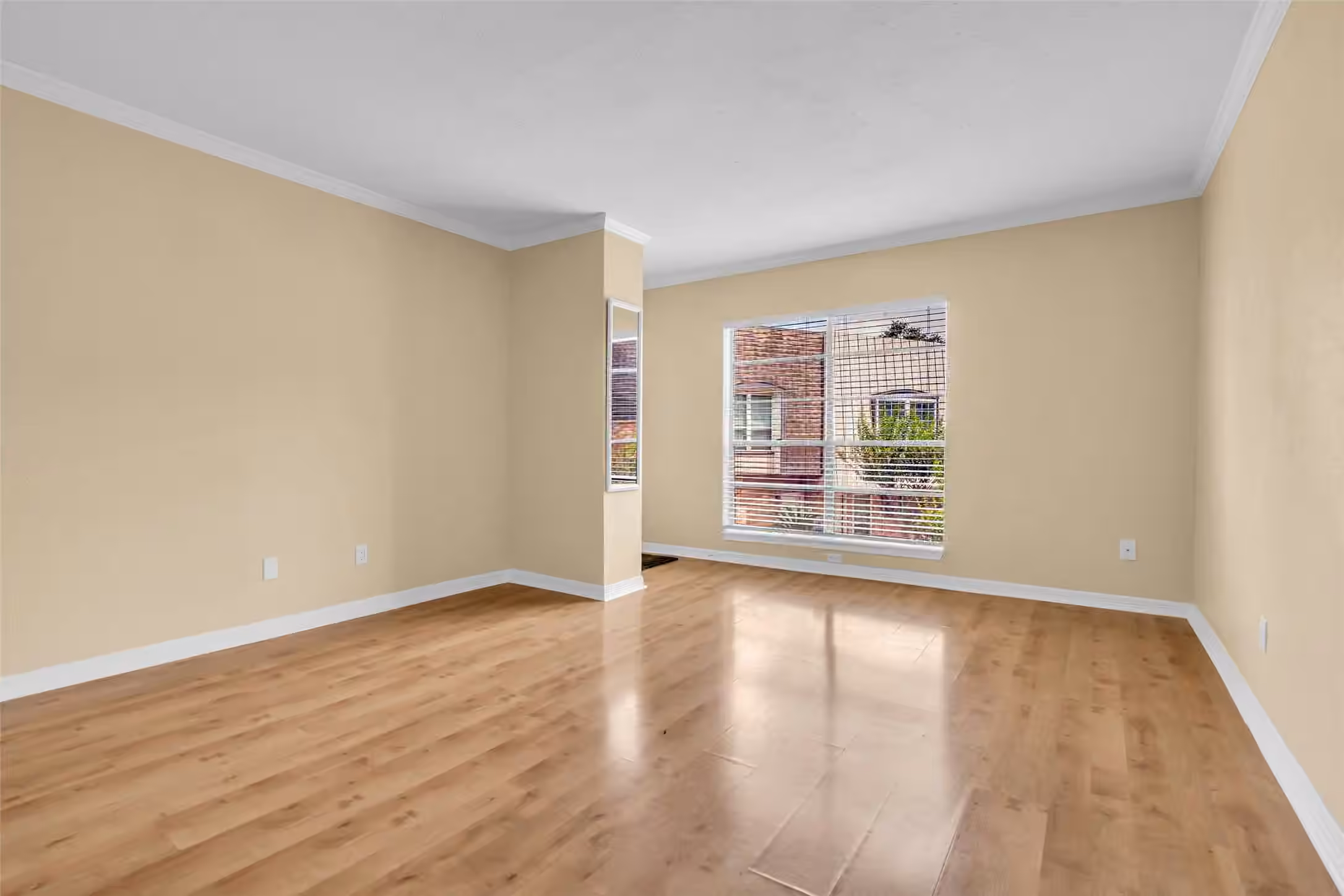 Photo 6 of 1800 Stoney Brook Drive 205, Houston, TX
