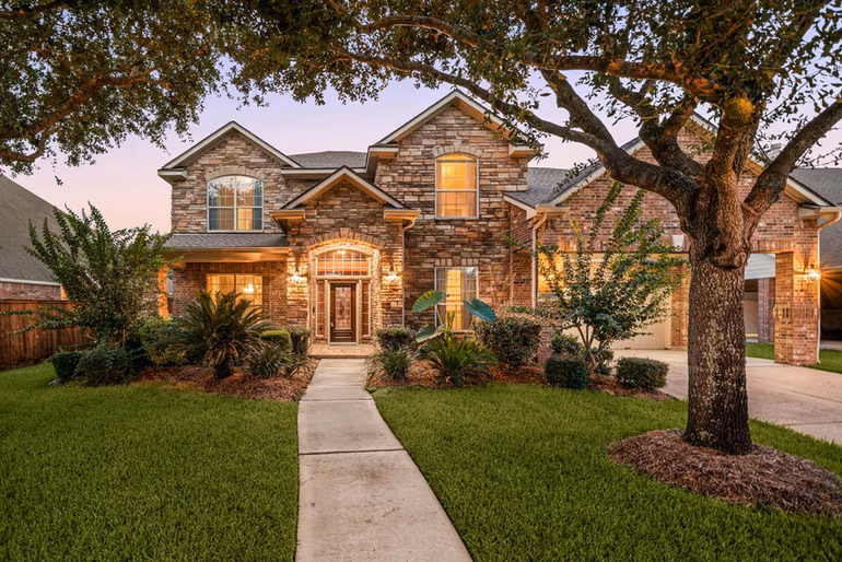 Photo of 10910 Bellaforte Court, Richmond, TX