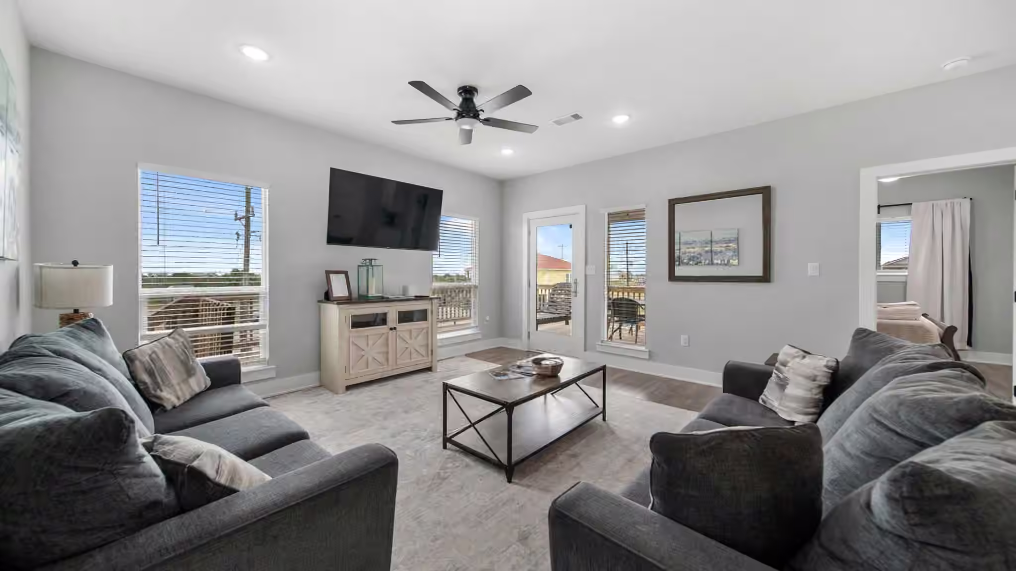 Photo 5 of 991 Seadrift Drive, Port Bolivar, TX