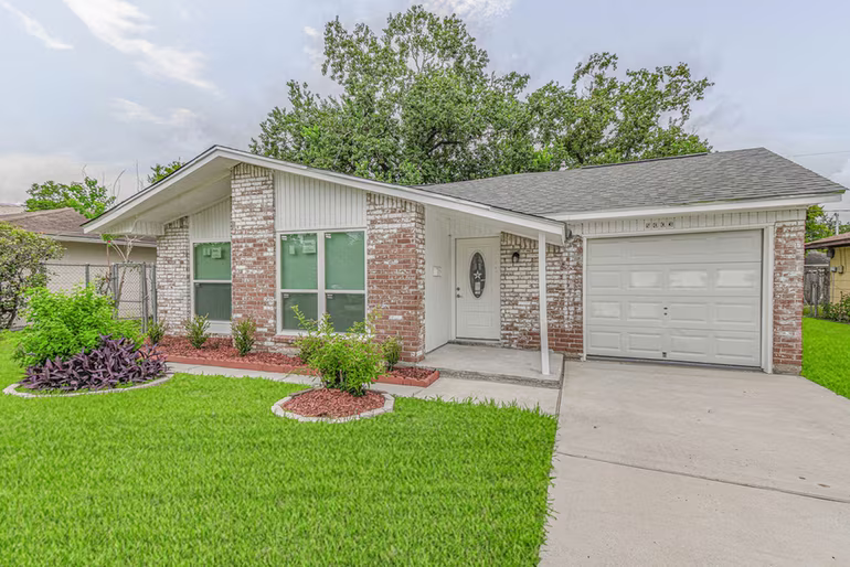 Photo of 5003 Denoron Drive, Houston, TX