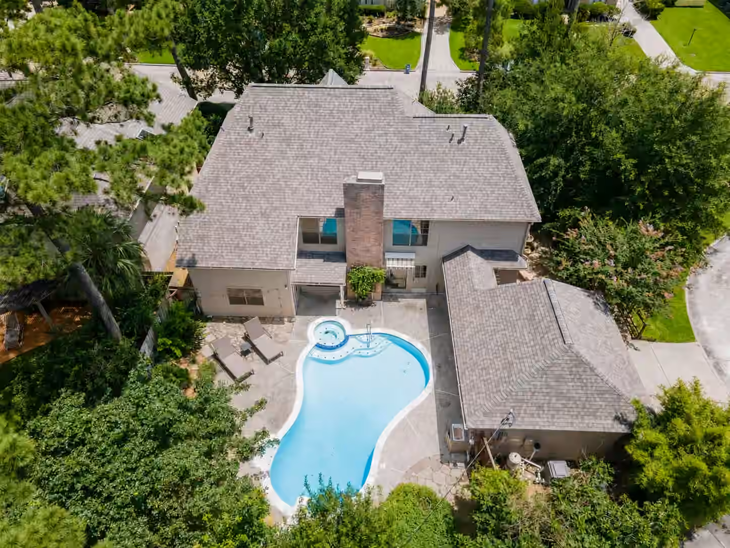 Photo 3 of 8412 Hidden Trail Lane, Spring, TX 77379