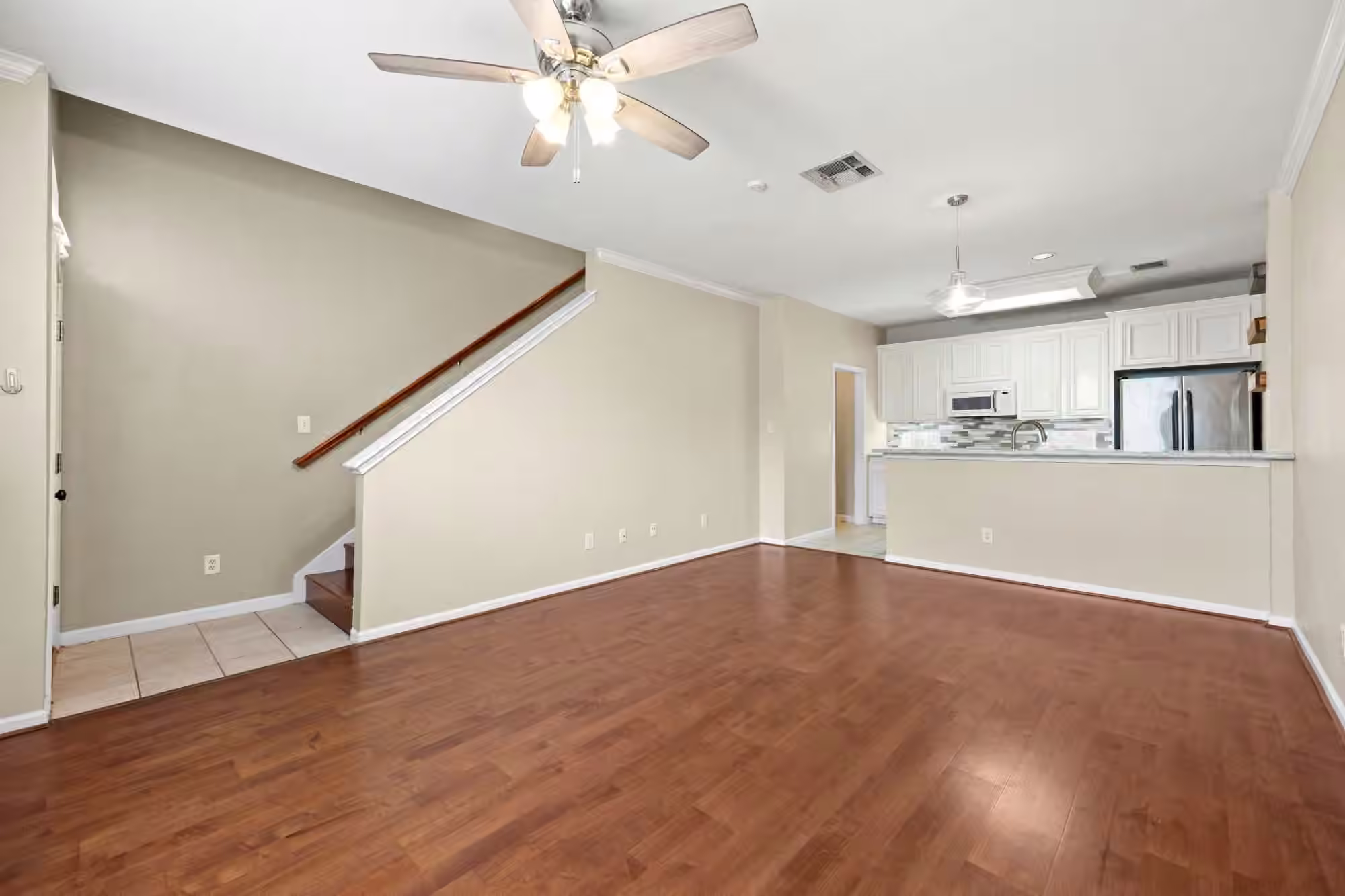 Photo 5 of 1708 Dennis Street, Houston, TX