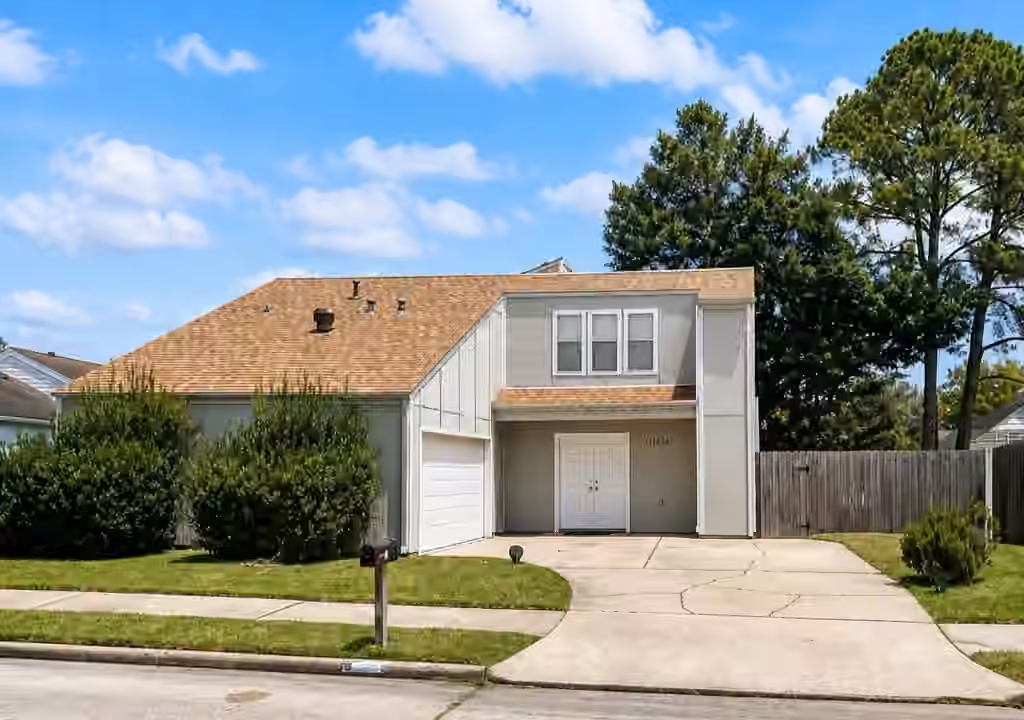 Photo of 11034 Petworth Drive, Houston, TX 77072