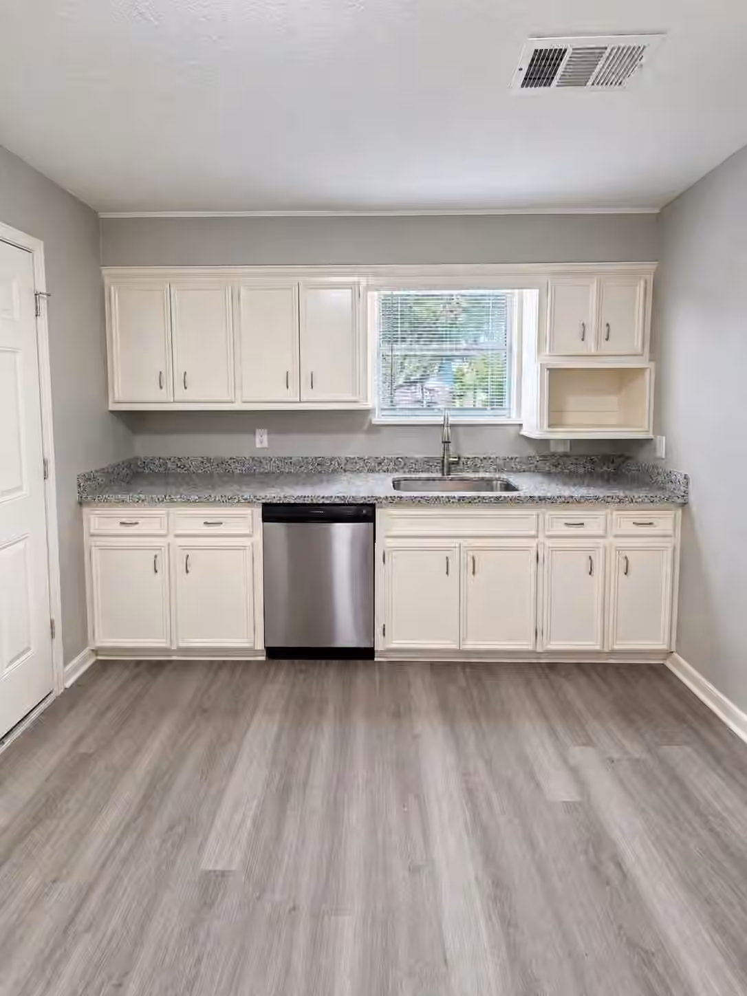 Photo 6 of 16907 Argyle Road, Houston, TX