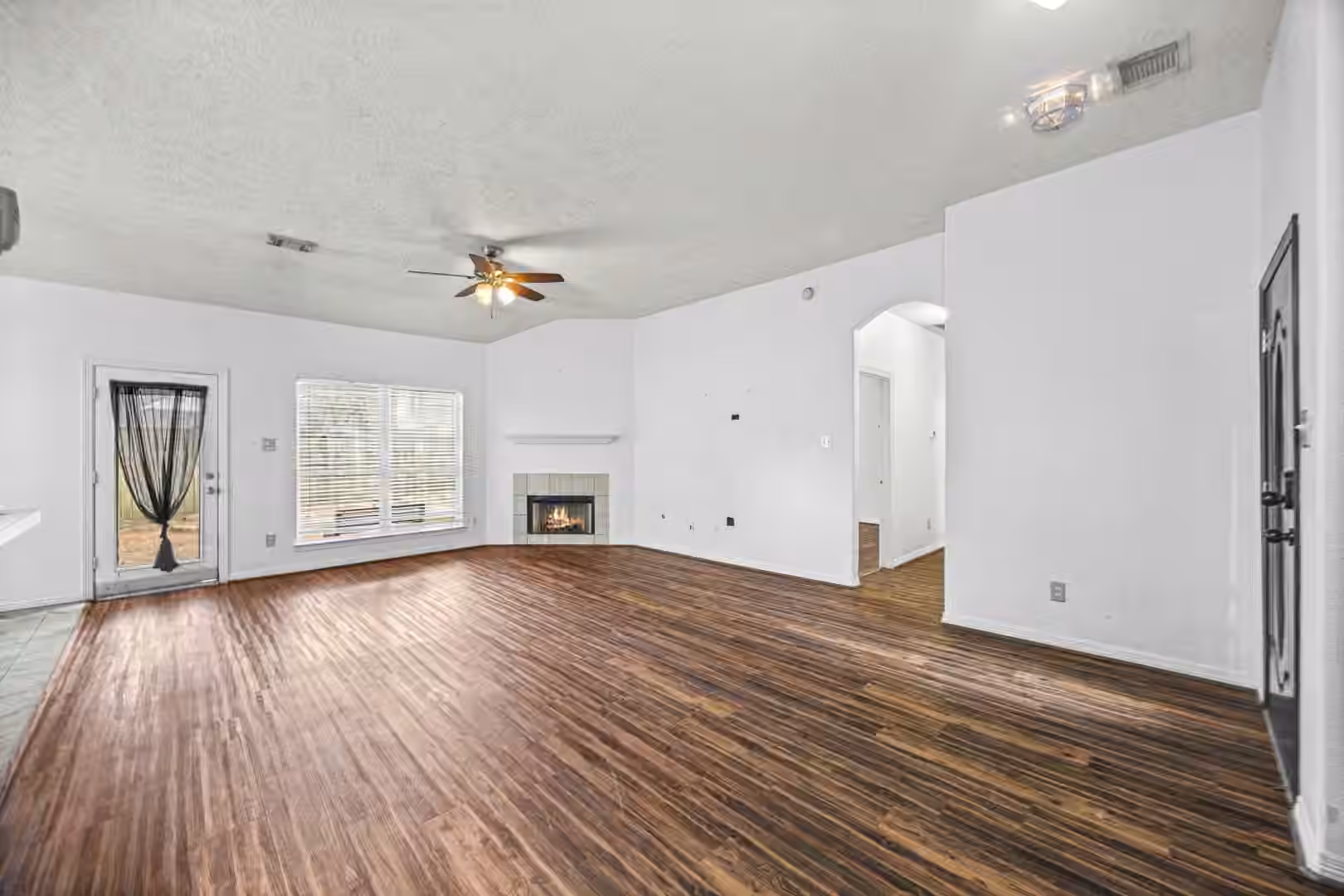 Photo 6 of 5242 Sherilynn Drive, Spring, TX