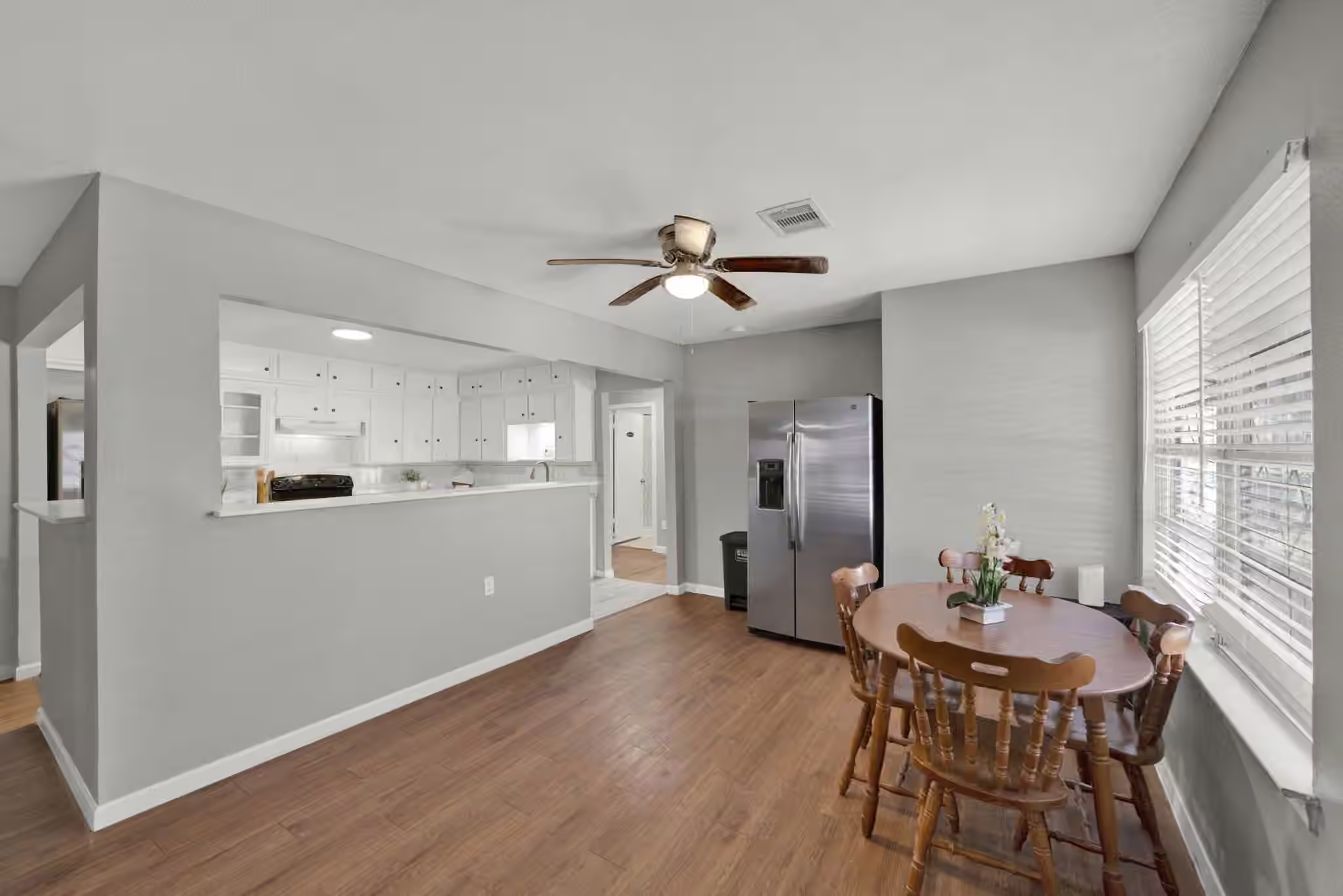 Photo 3 of 3826 Noah Street, Houston, TX