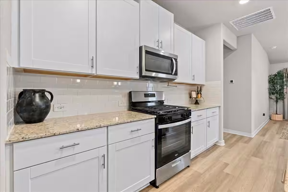 Photo 5 of 10716 Discovery Lane, Texas City, TX