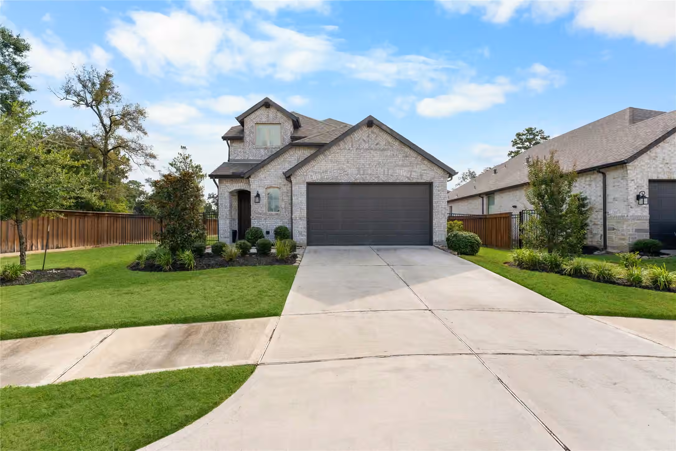 Photo 6 of 27208 Dripping Ledge Court, Magnolia, TX