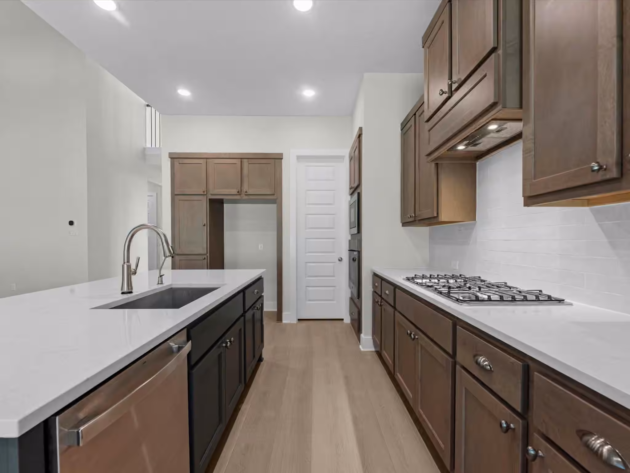 Photo 4 of 17534 Fogwood Creek Way, Tomball, TX