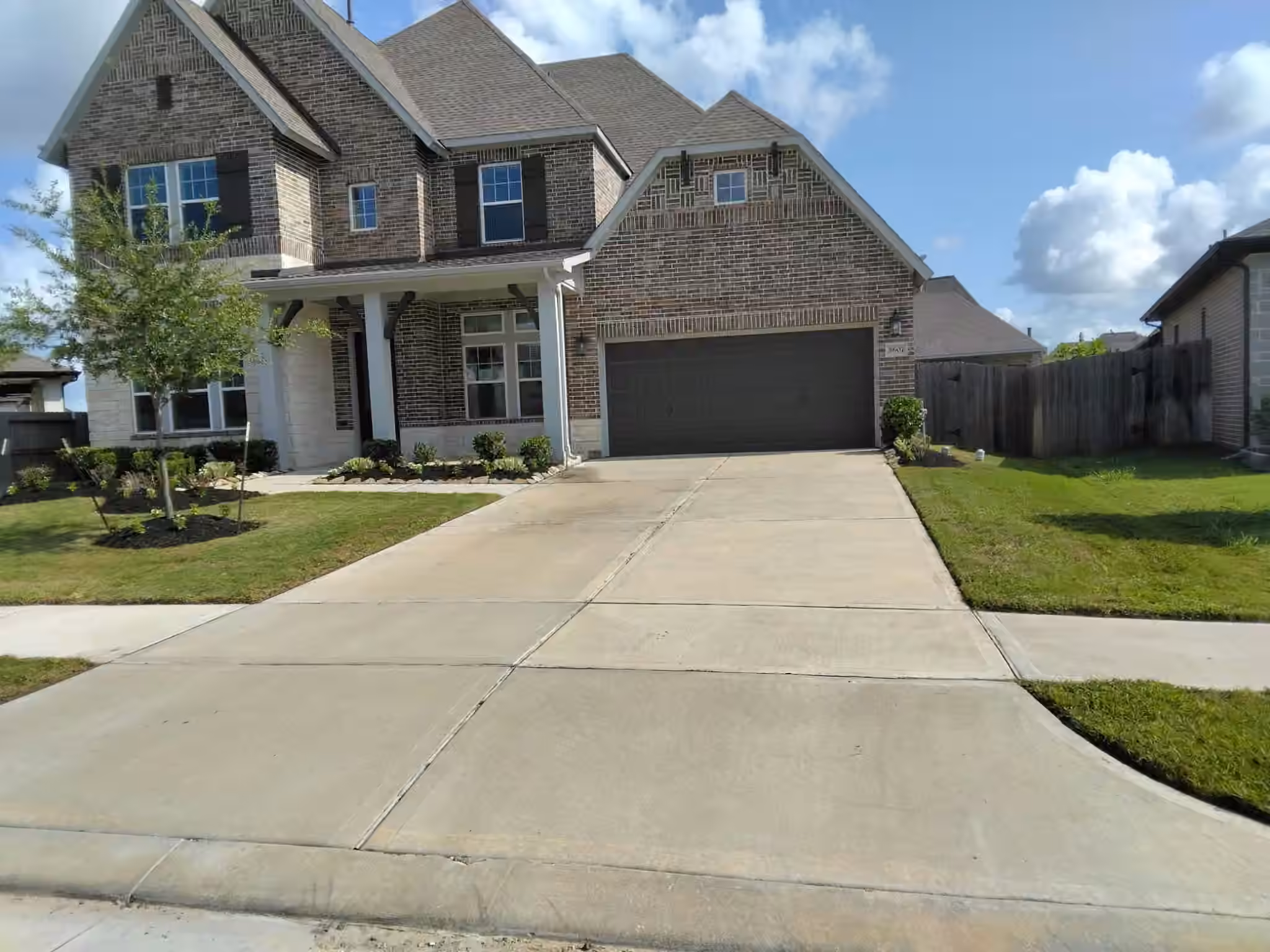 Photo 2 of 5607 Garnet Peak Lane, Rosenberg, TX