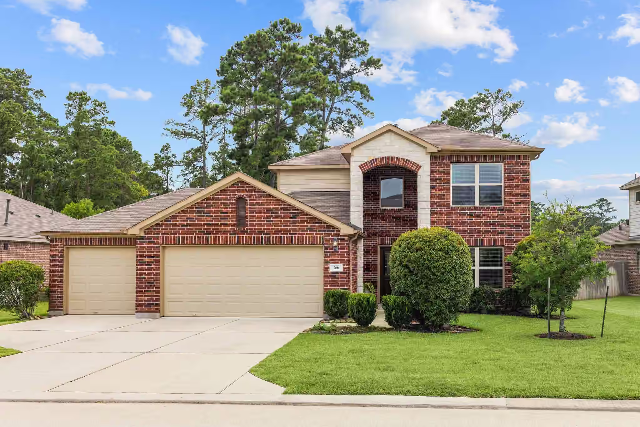 Photo of 266 Stalwart Hill Trail, Magnolia, TX 77354