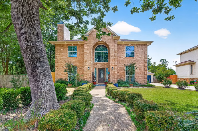 Photo of 18015 Bambridge Drive, Houston, TX 77090