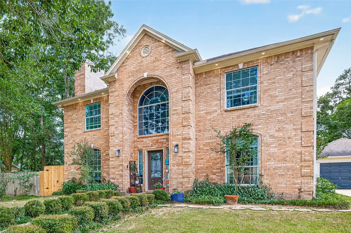 Photo 4 of 18015 Bambridge Drive, Houston, TX