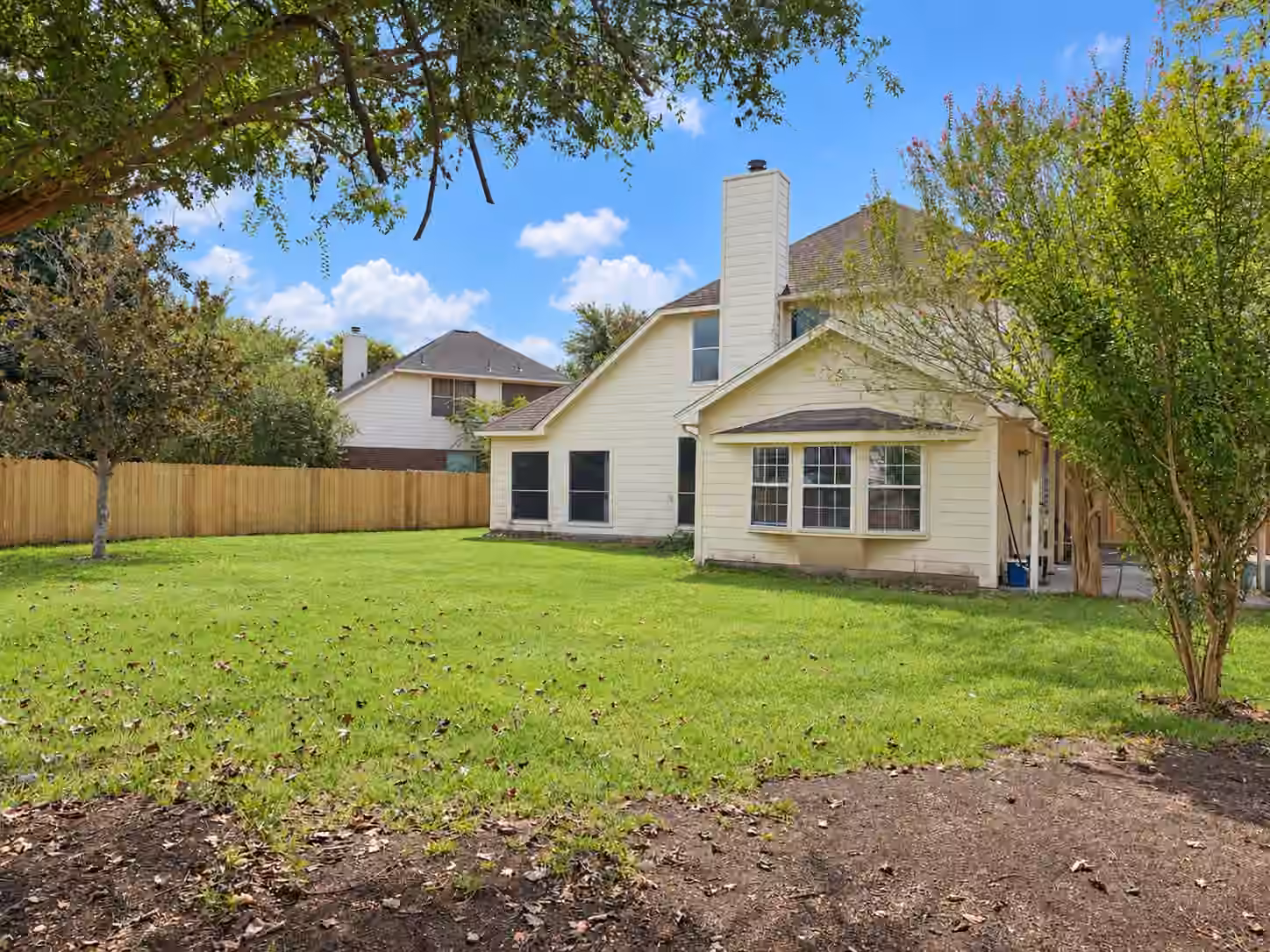 Photo 5 of 206 Hartwood Court, Sugar Land, TX