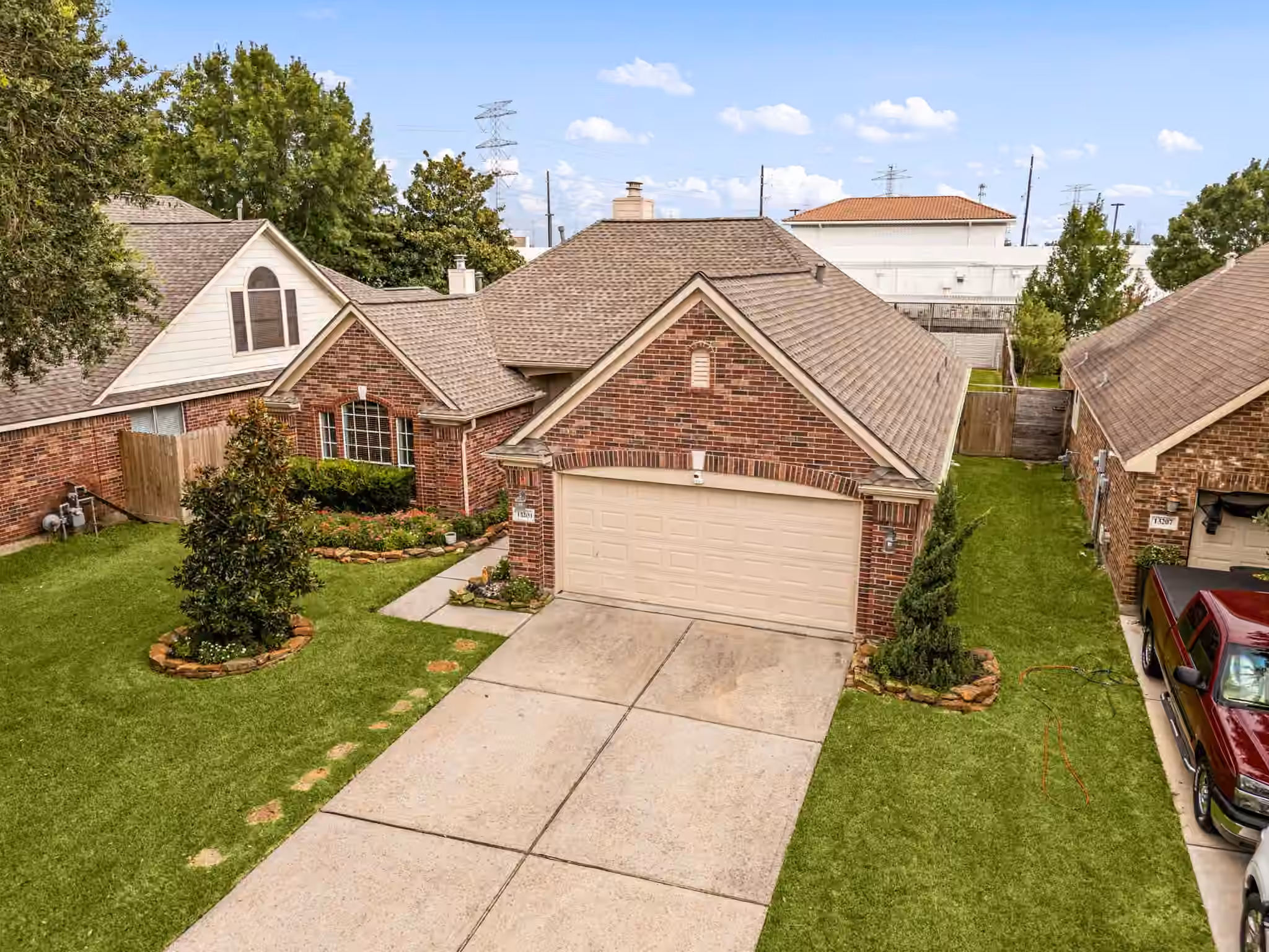 Photo 2 of 13203 Durbridge Trail Drive, Houston, TX