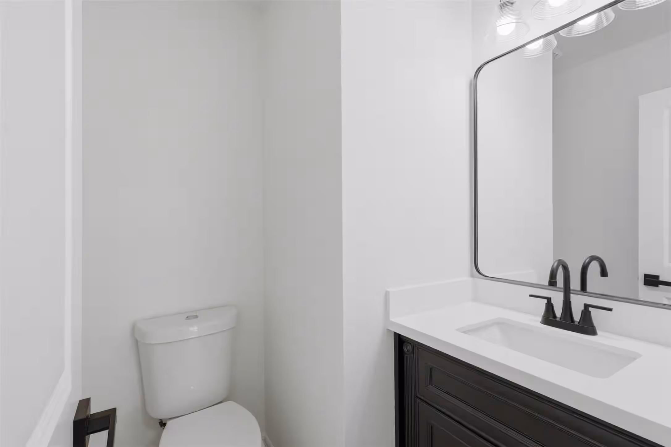 Photo 6 of 4823 Meadowglen Drive, Pearland, TX