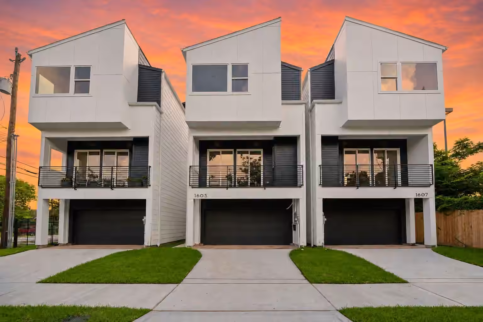 Photo of 1605 Barbee Street, Houston, TX