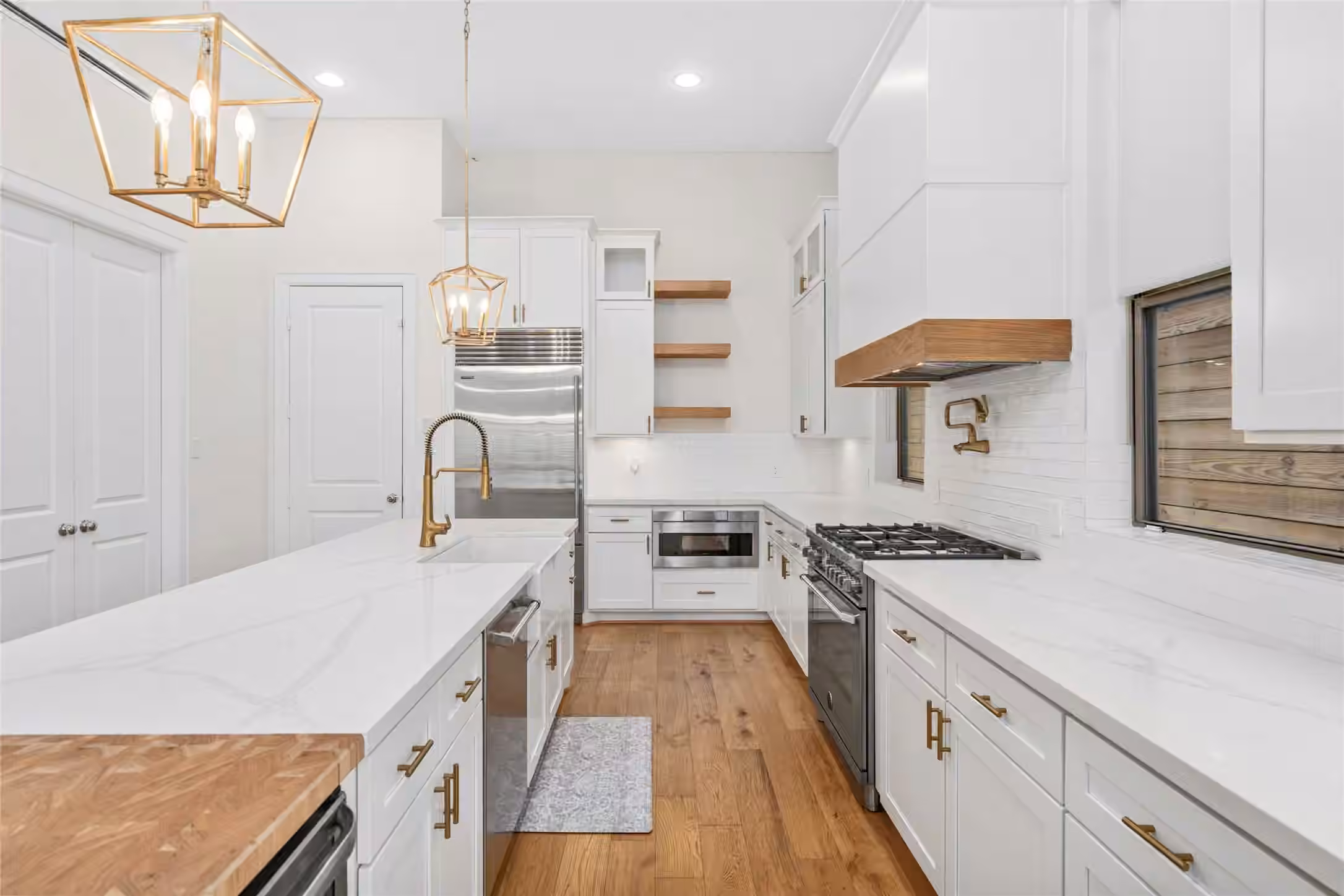 Photo 4 of 113 E 26th Street A, Houston, TX