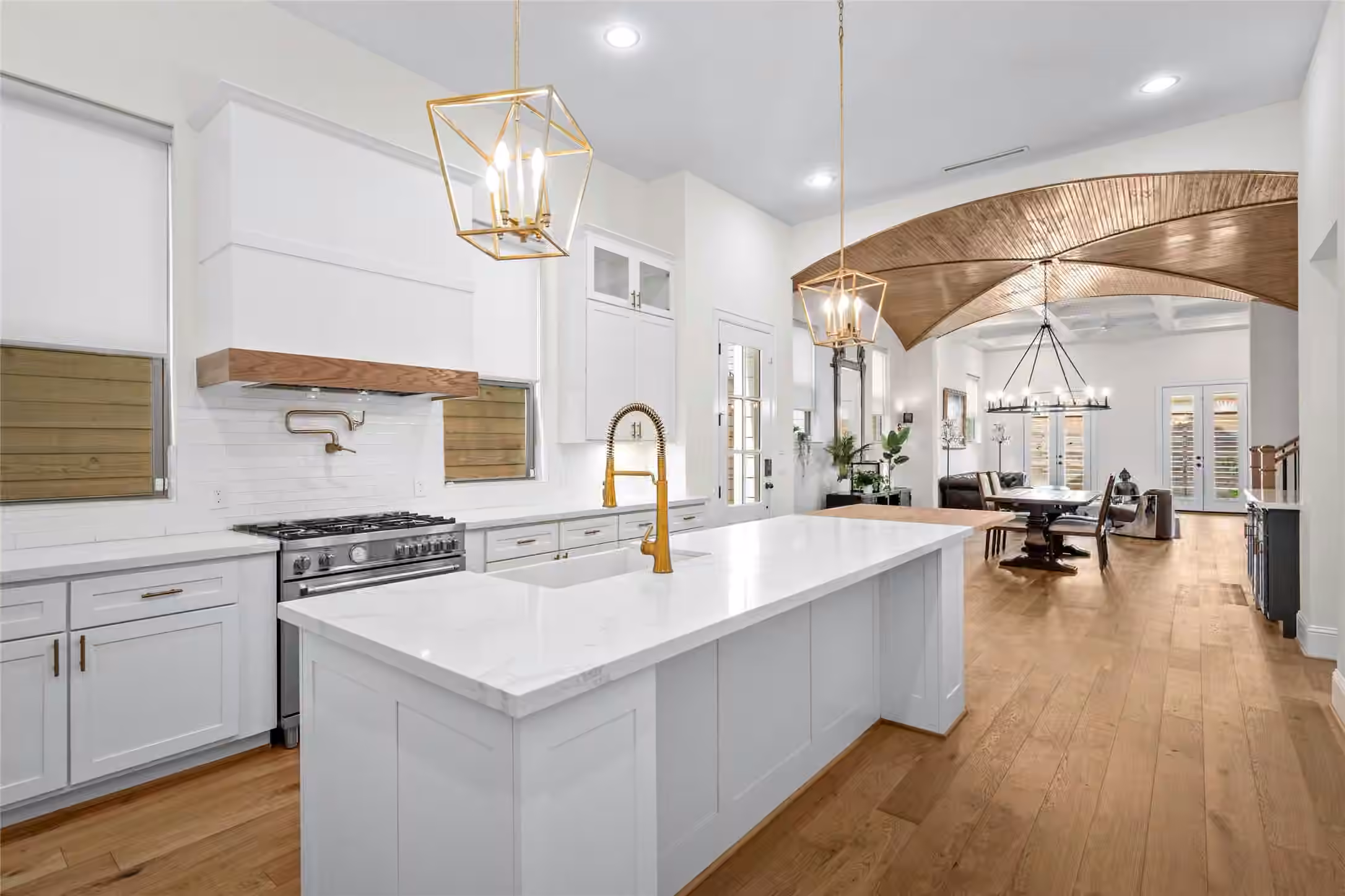 Photo 5 of 113 E 26th Street A, Houston, TX