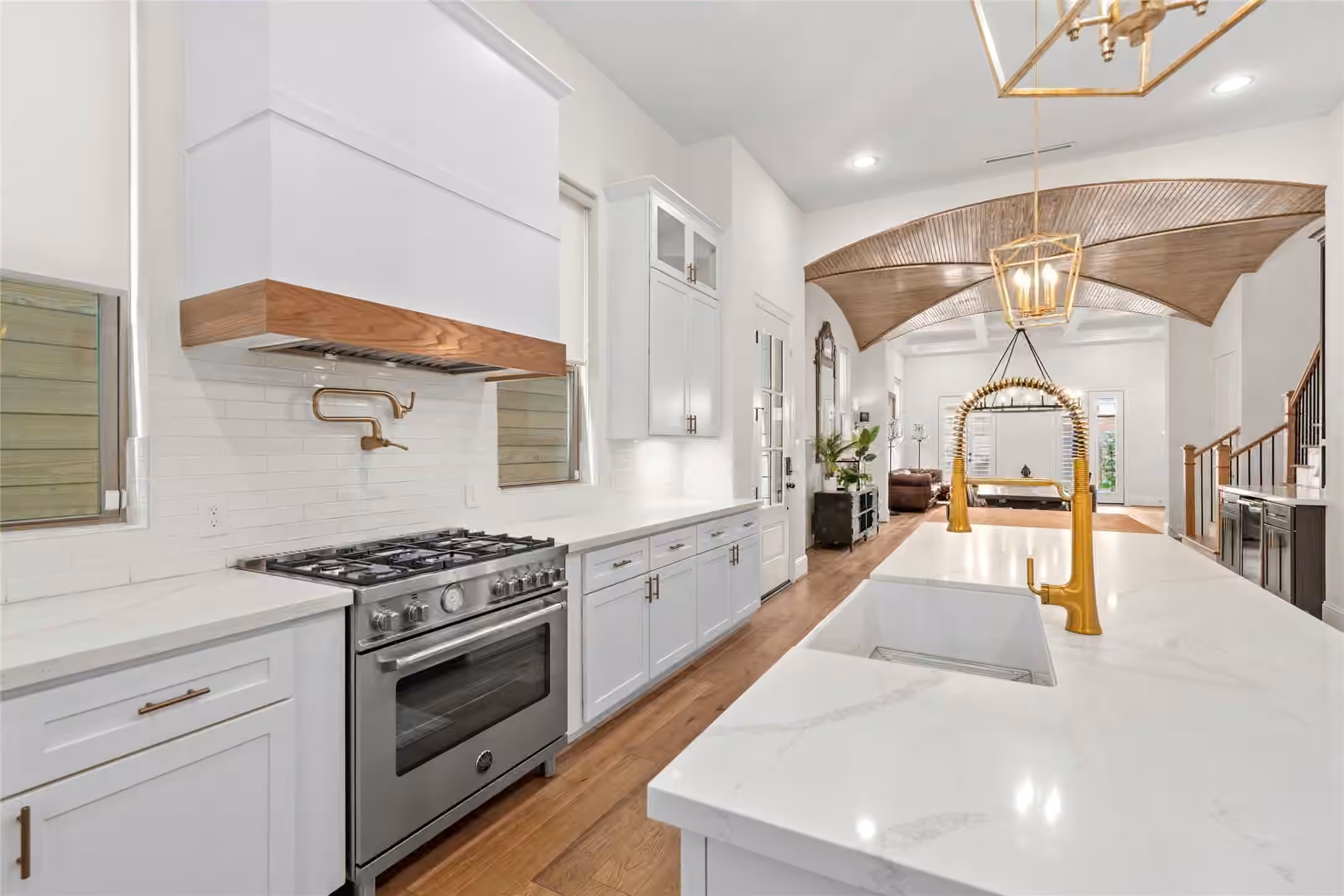 Photo 6 of 113 E 26th Street A, Houston, TX