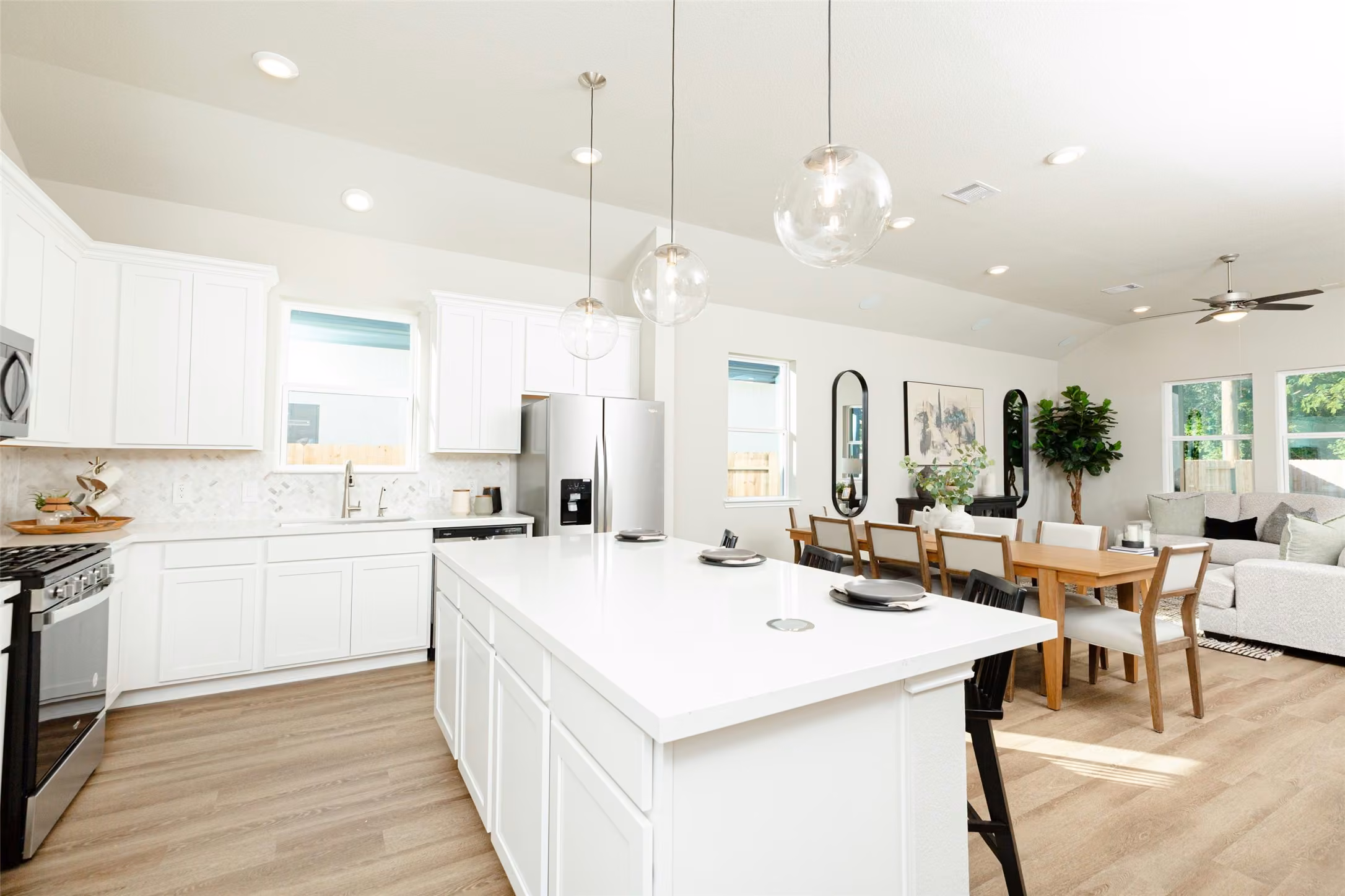 Photo 4 of 21735 Carballo Oak Trail, Tomball, TX