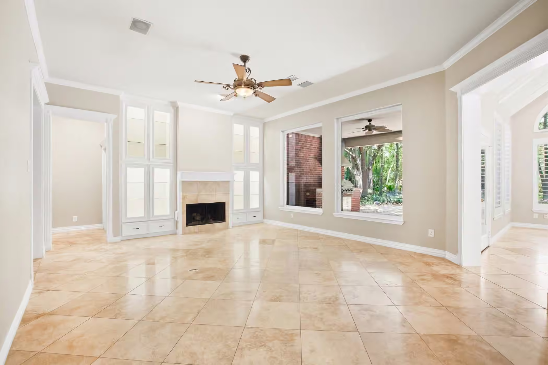 Photo 6 of 16110 Lafone Drive, Spring, TX