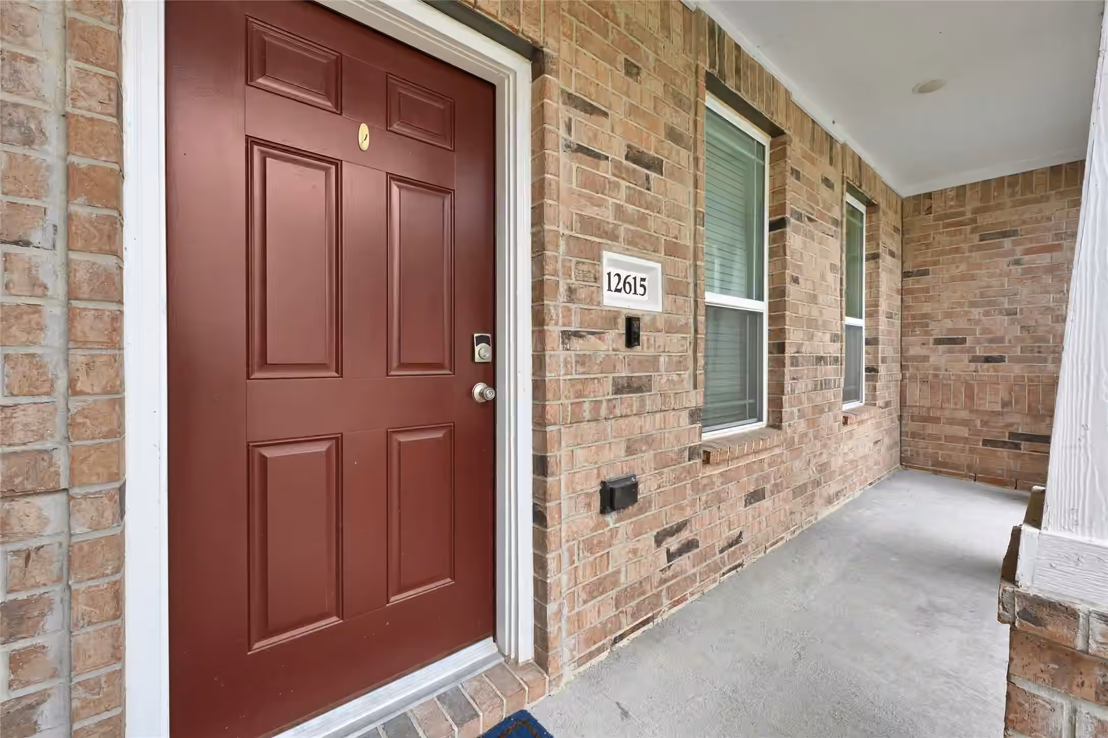 Photo 3 of 12615 Taymouth Manor Drive, Humble, TX