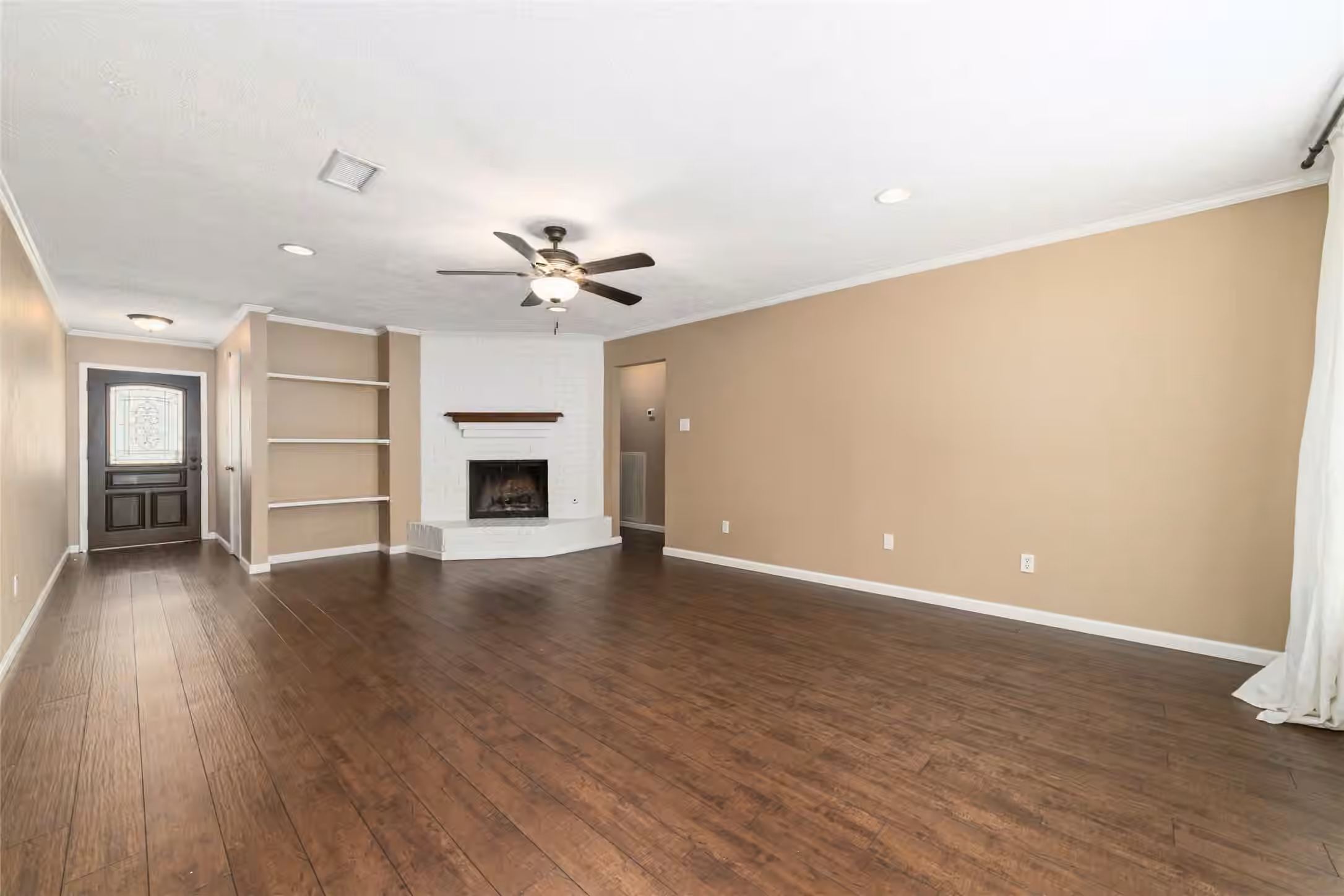 Photo 4 of 17118 Camberwell Green Lane, Houston, TX